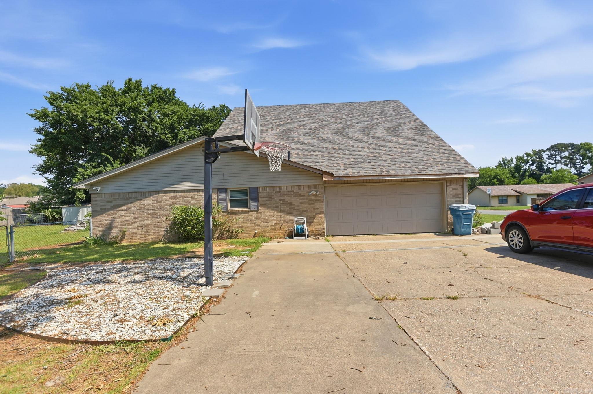 6018 Timberside Road  Little Rock, AR
