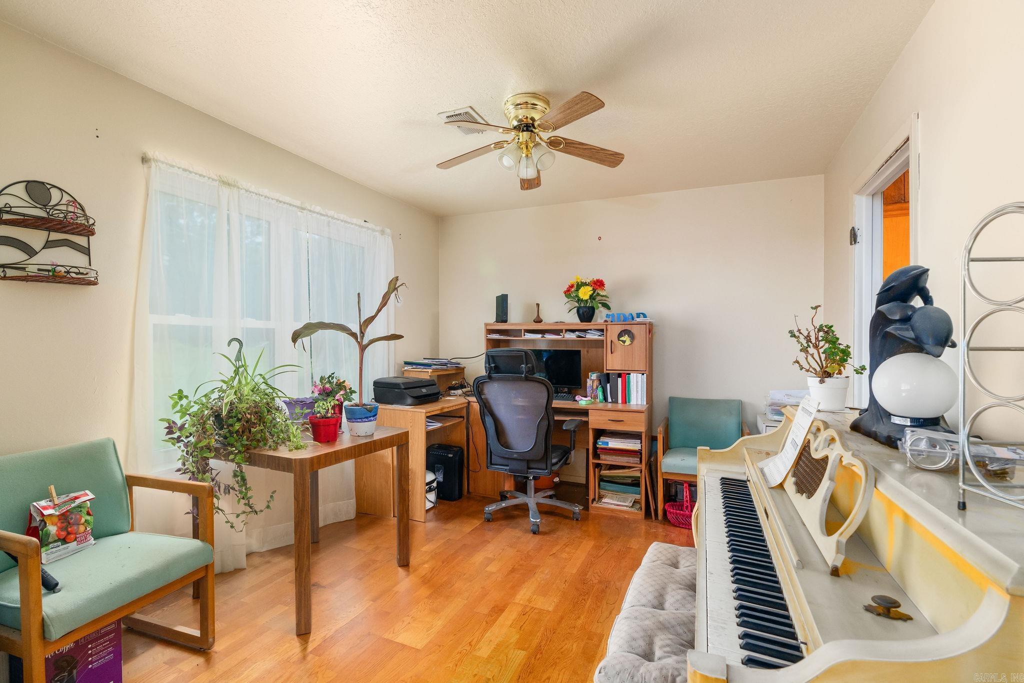 1694 Amity  Hot Springs, AR