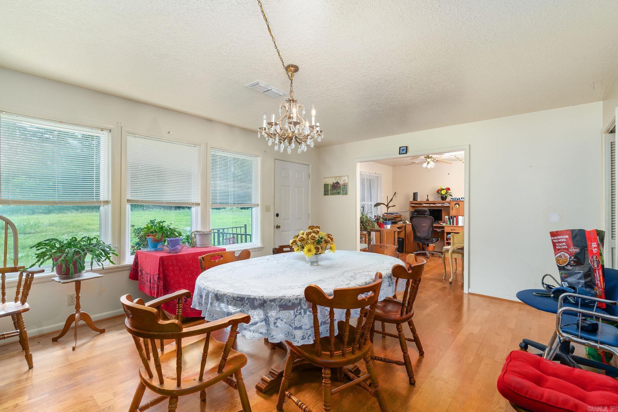 1694 Amity  Hot Springs, AR