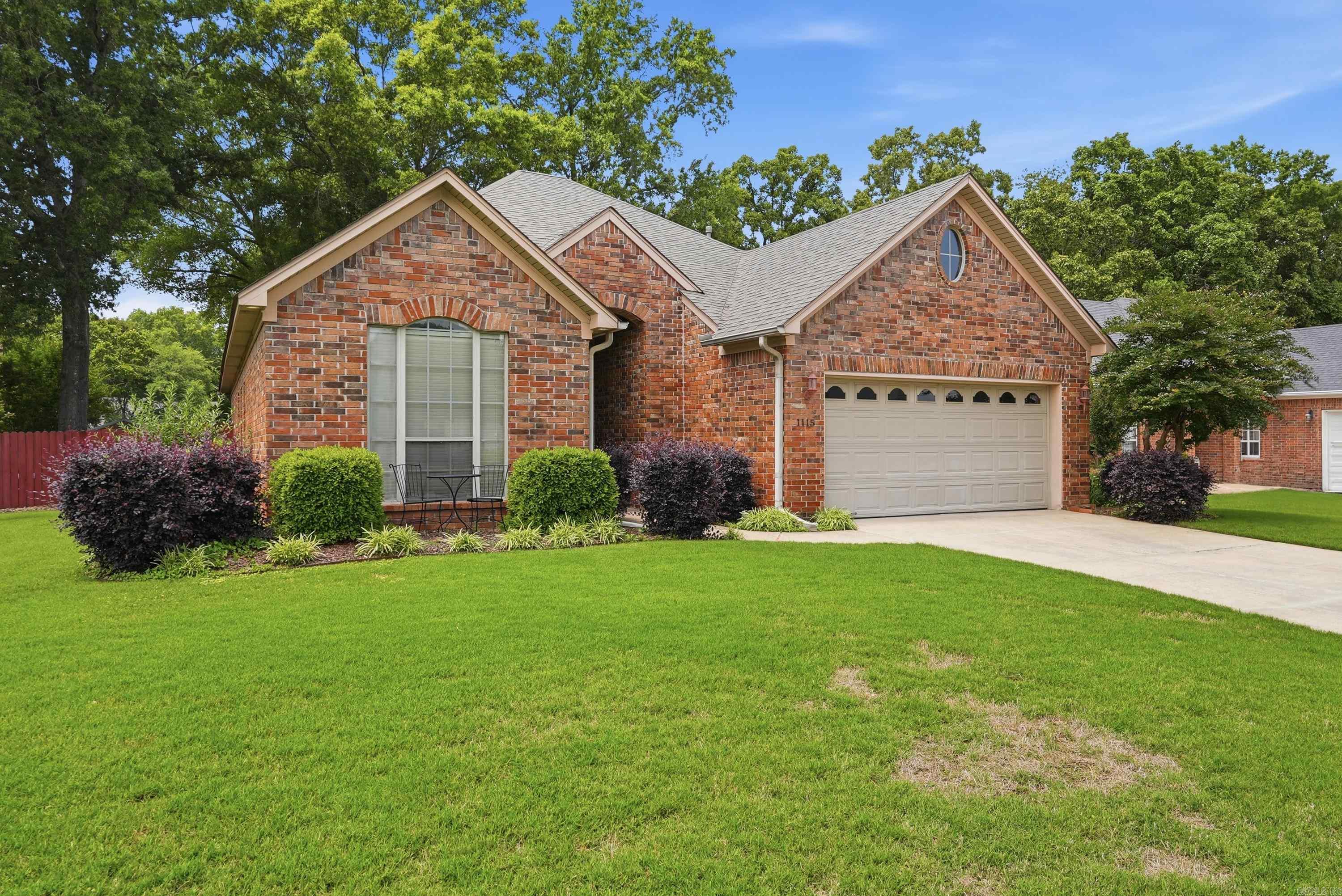 1115 Westfield Dr  Conway, AR