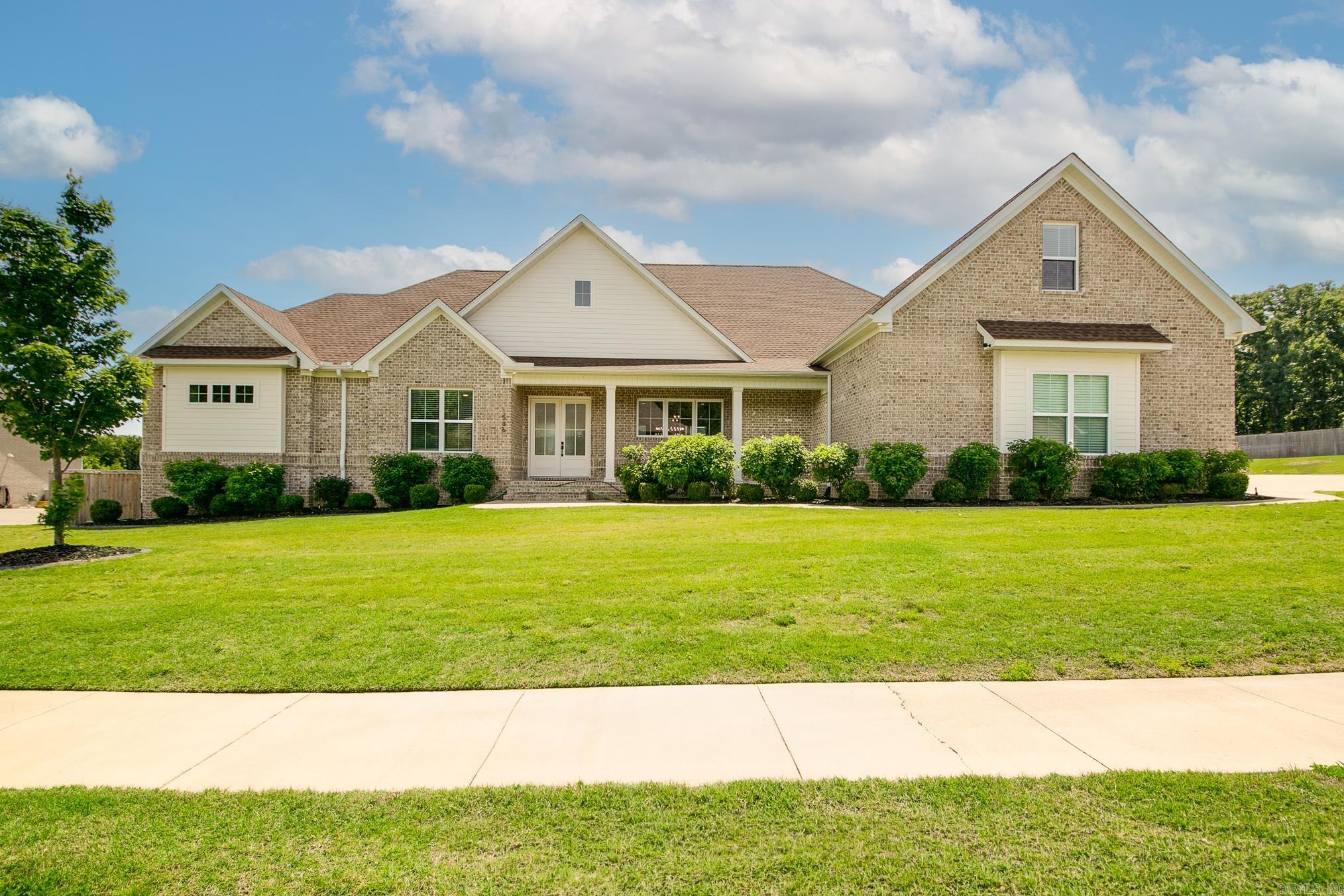 1586 Calcutta  Cabot, AR