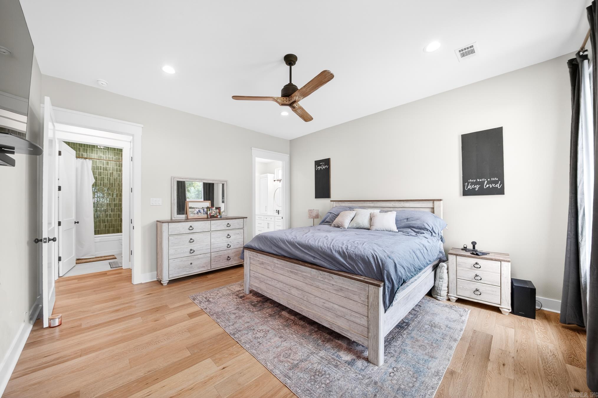 1586 Calcutta  Cabot, AR