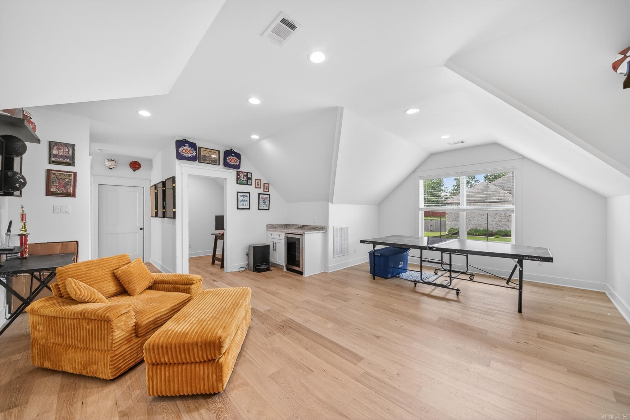 1586 Calcutta  Cabot, AR