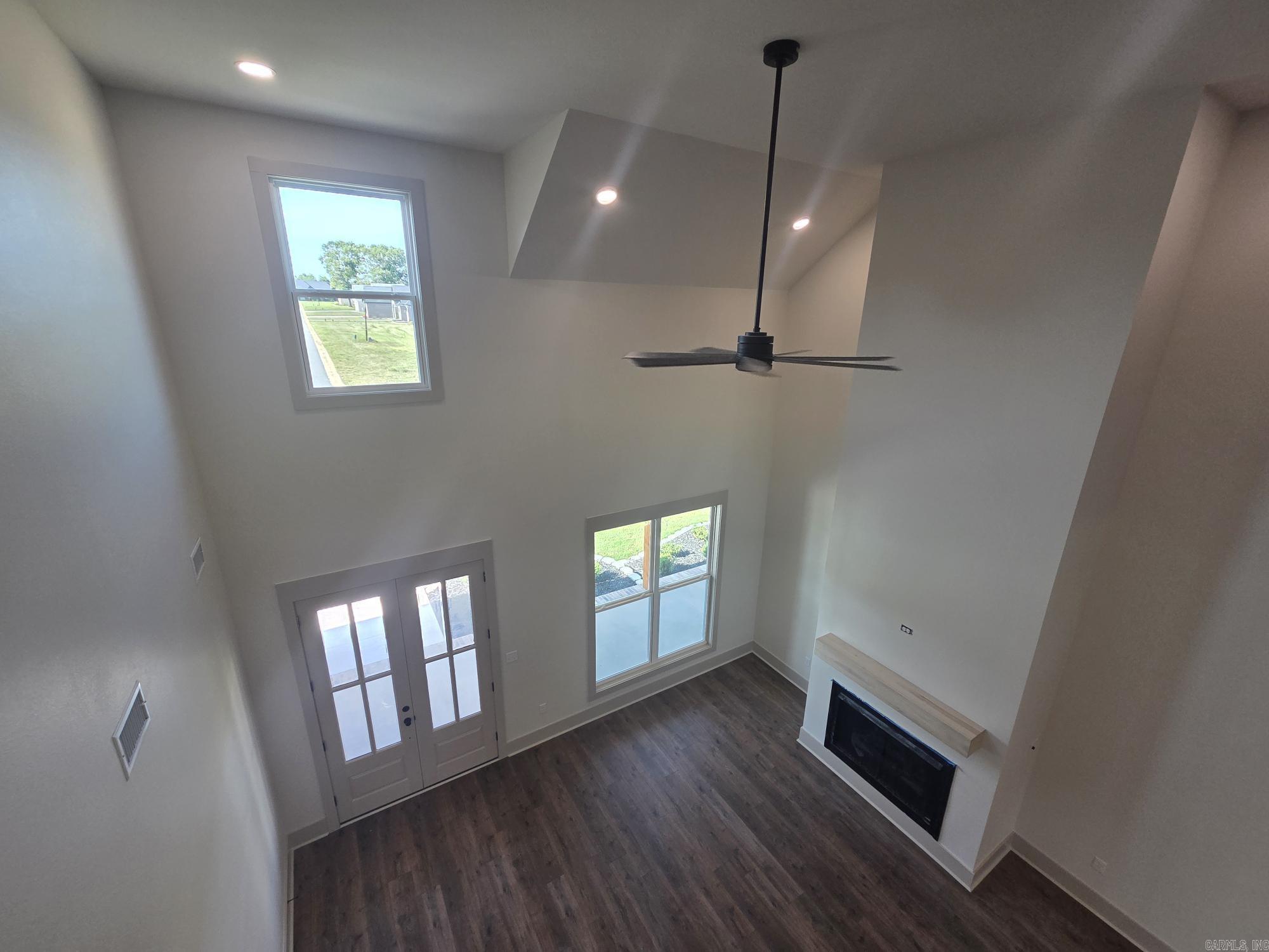 1901 Secretariat Way Searcy, AR 72143