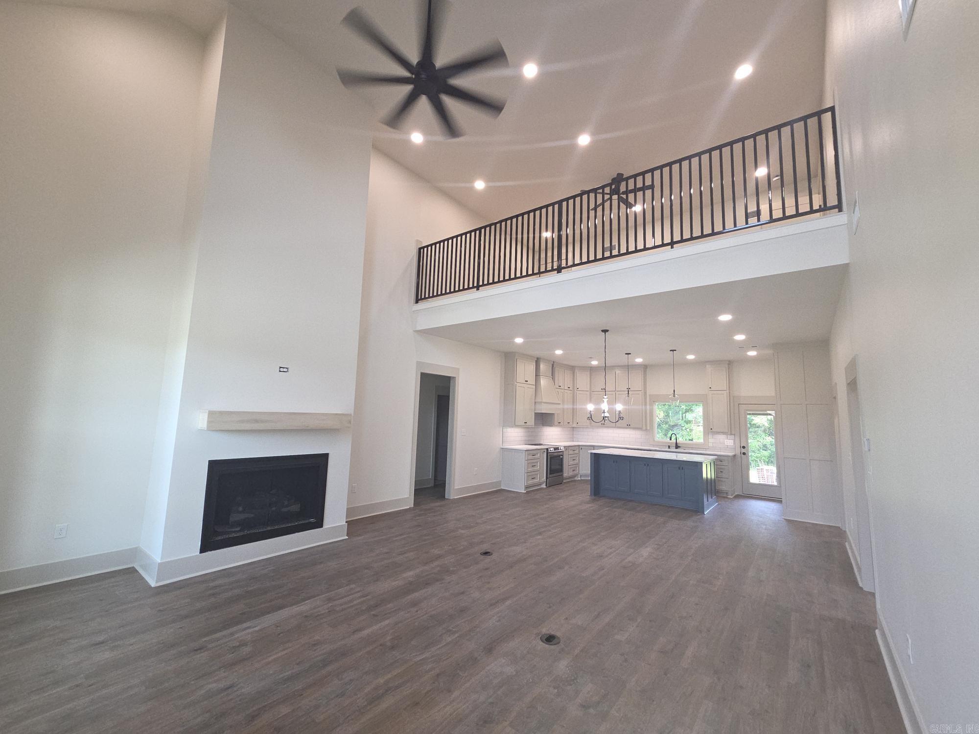 1901 Secretariat Way Searcy, AR 72143