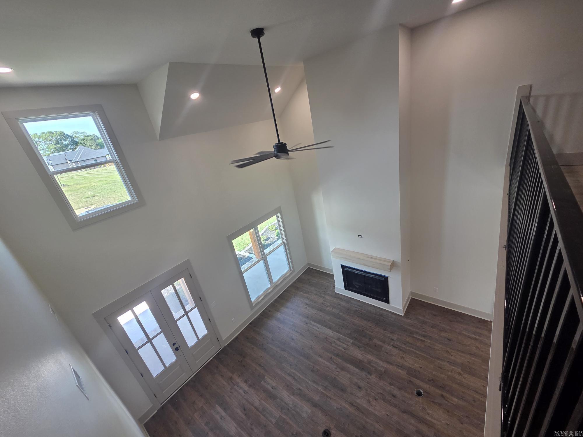 1901 Secretariat Way Searcy, AR 72143