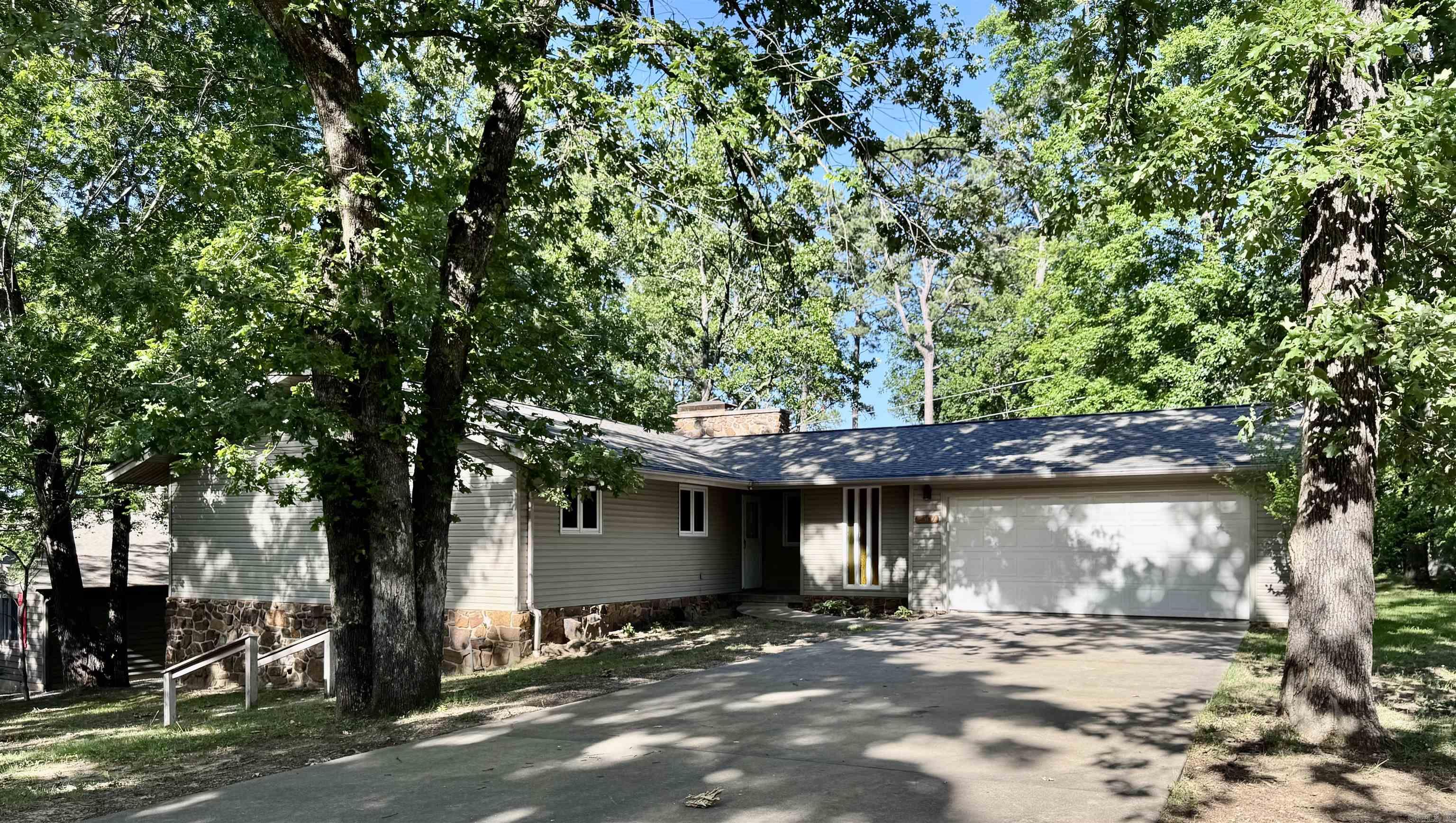 2507 Woodland Bluff  Heber Springs, AR