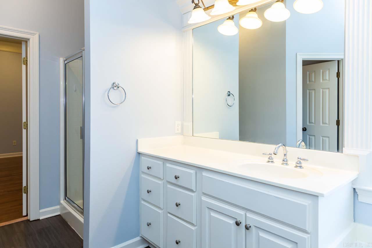 7 Bouresse Dr  Little Rock, AR