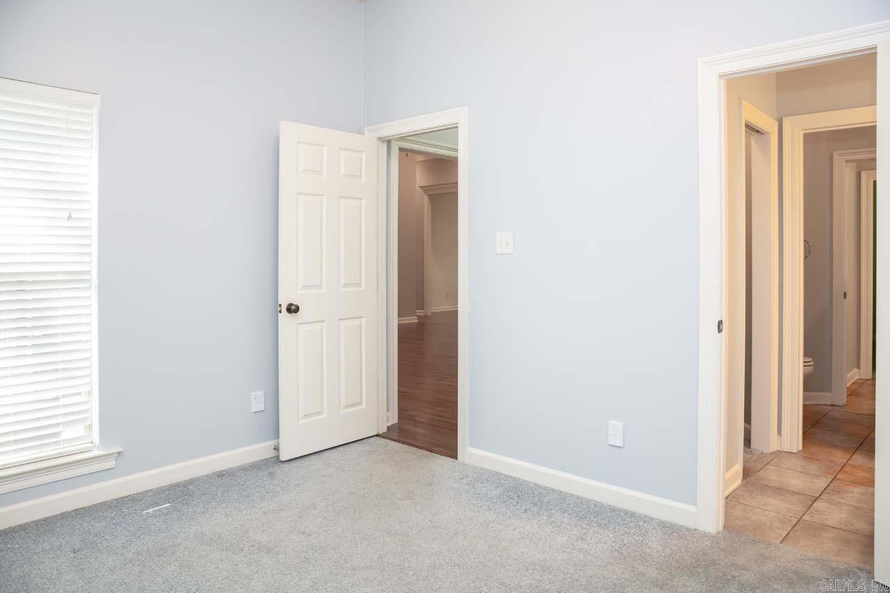 7 Bouresse Dr  Little Rock, AR