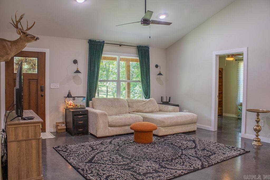 131 Polk Road 295  Hatfield, AR