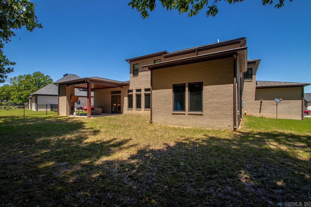 6736 Hilo  Benton, AR
