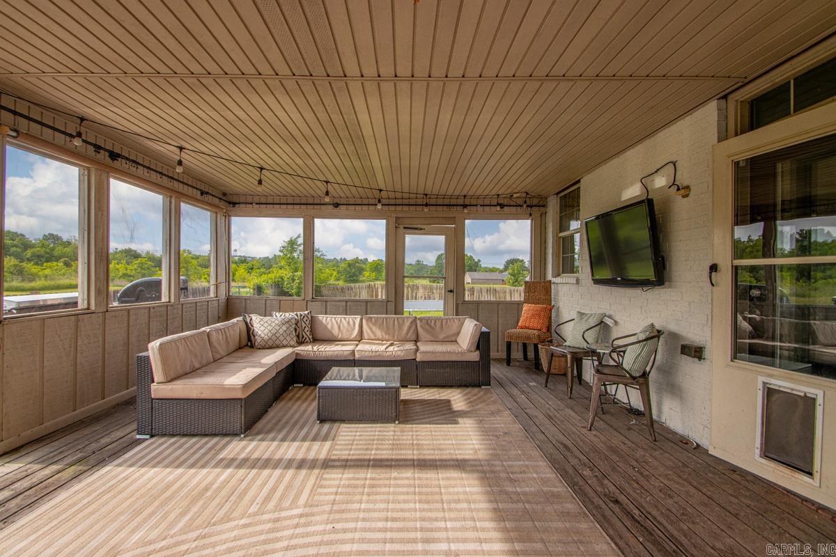 13 River  Mayflower, AR