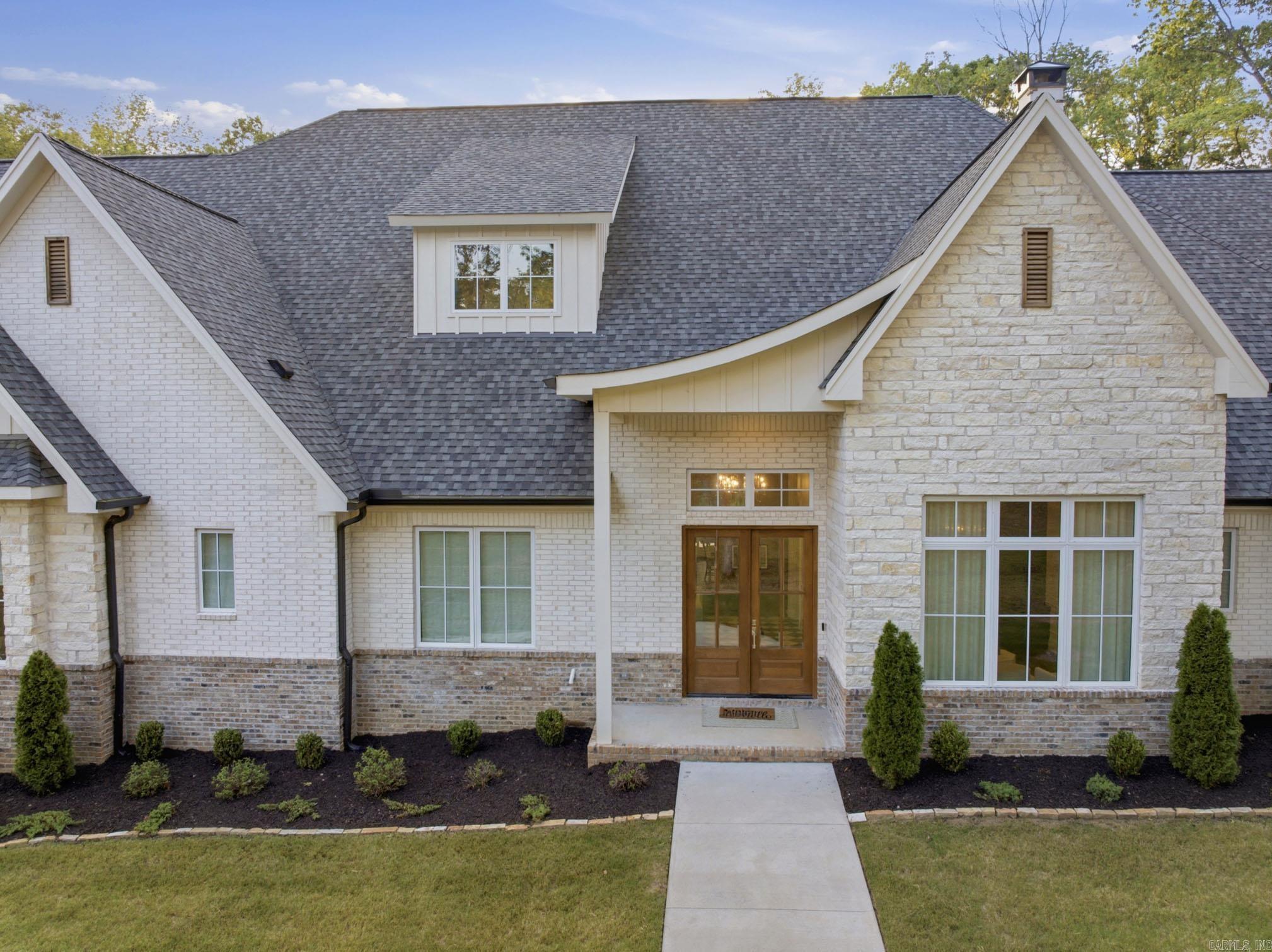 317 Abrielle Lane  Benton, AR