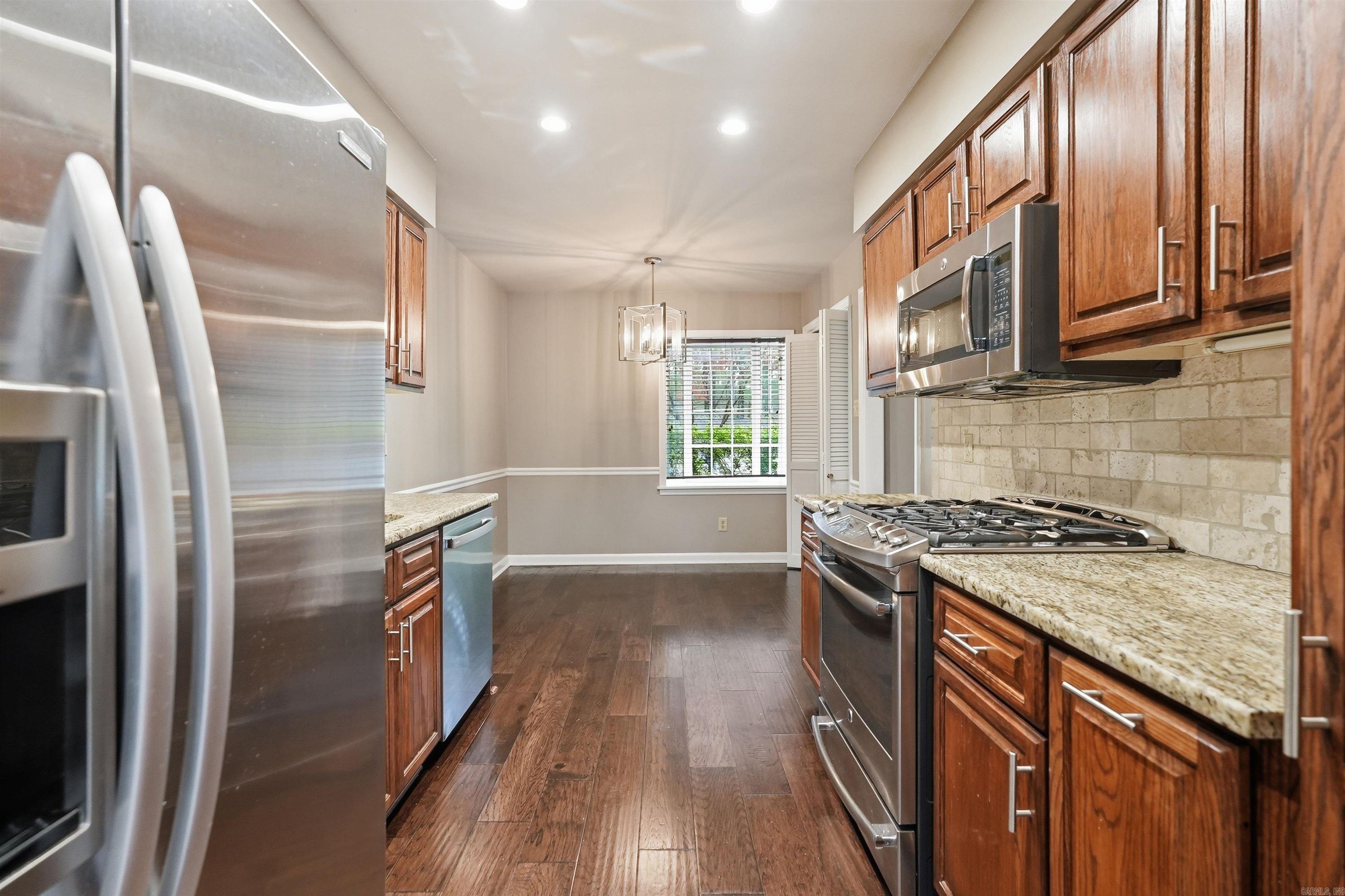 32 Kingsbridge  Little Rock, AR