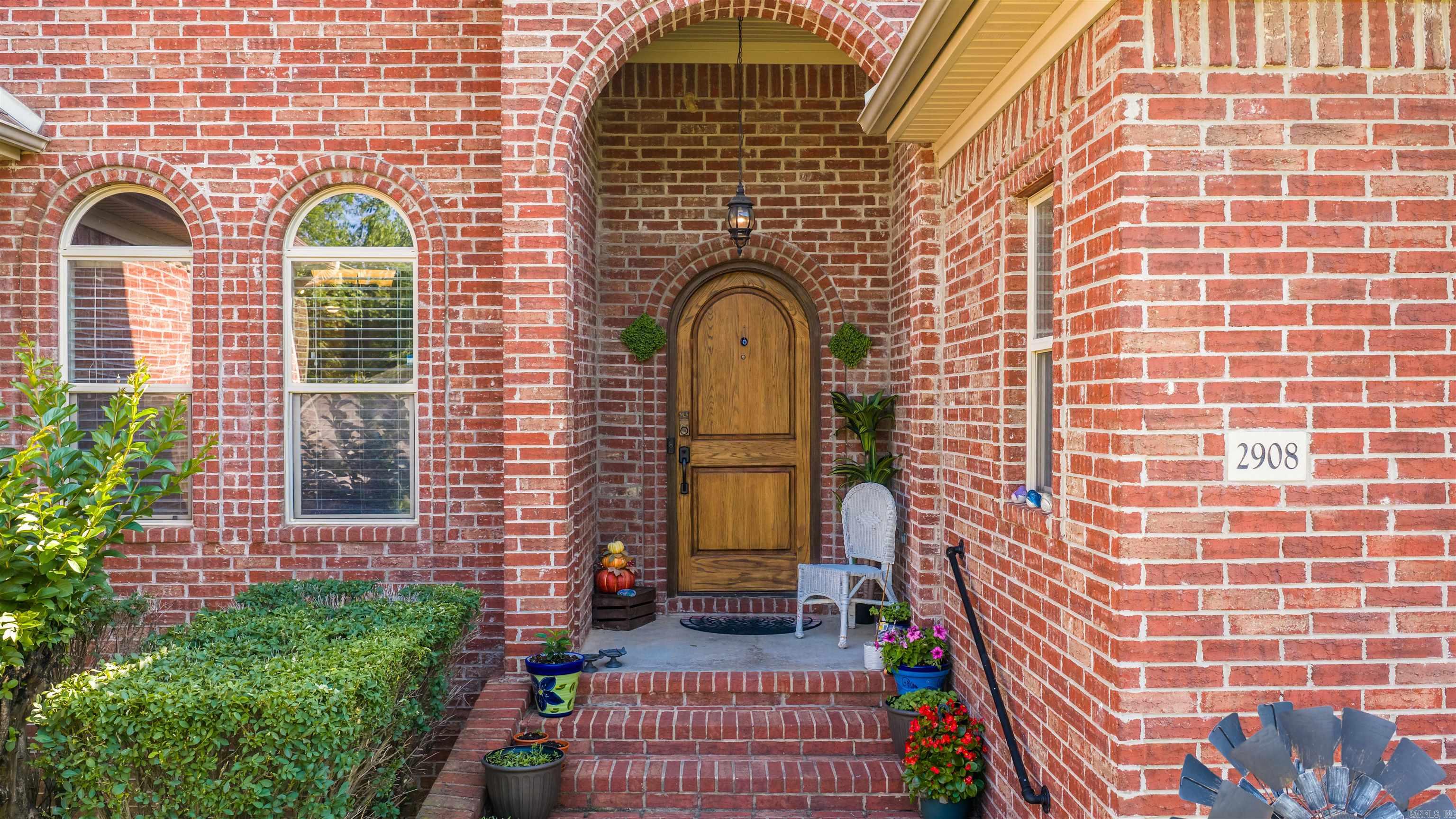 2908 Mossy Creek  Little Rock, AR