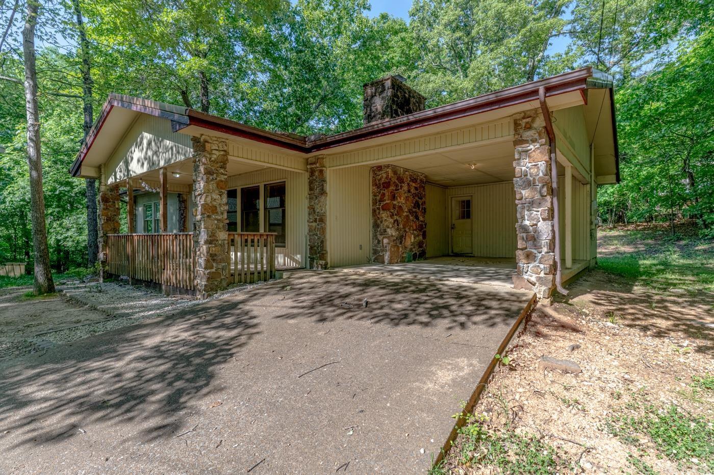 6 S Hileah Trce  Cherokee Village, AR
