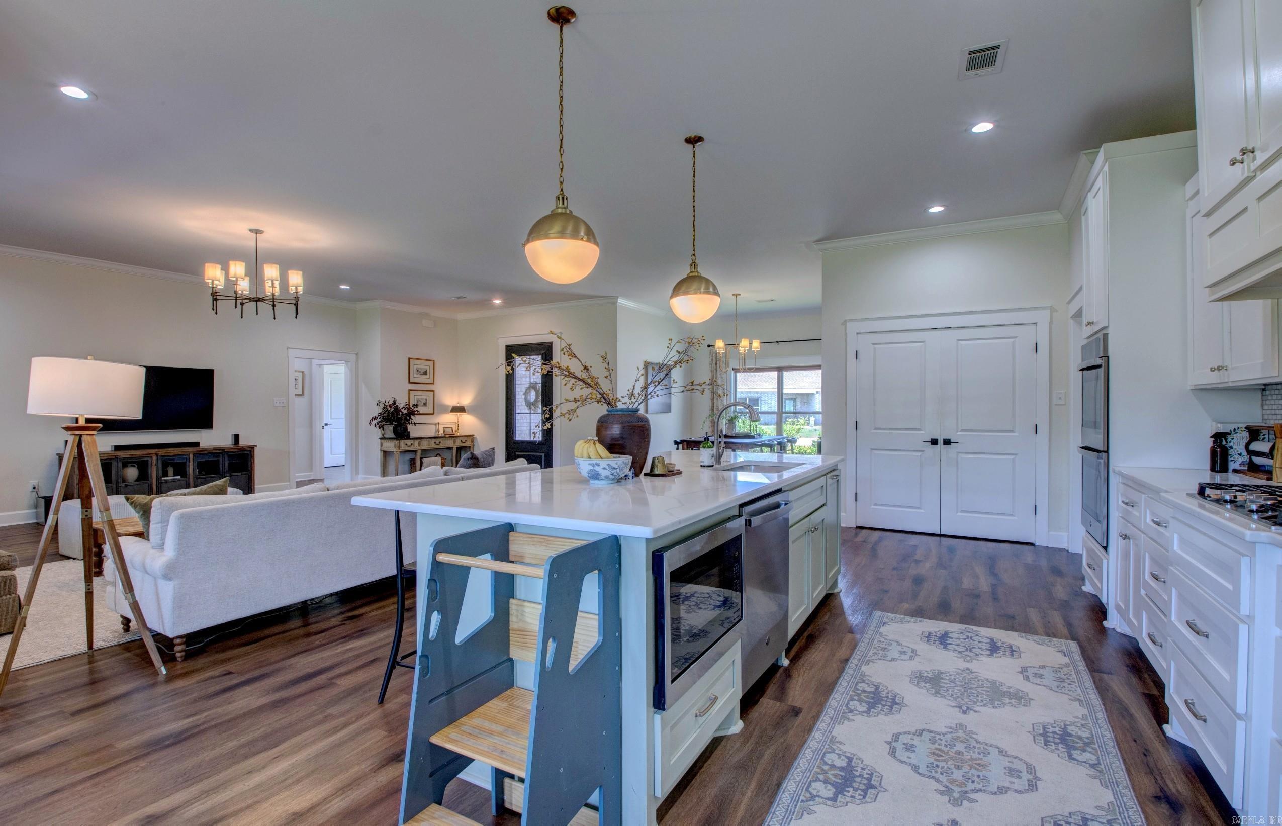 15 River Cliff  Mayflower, AR