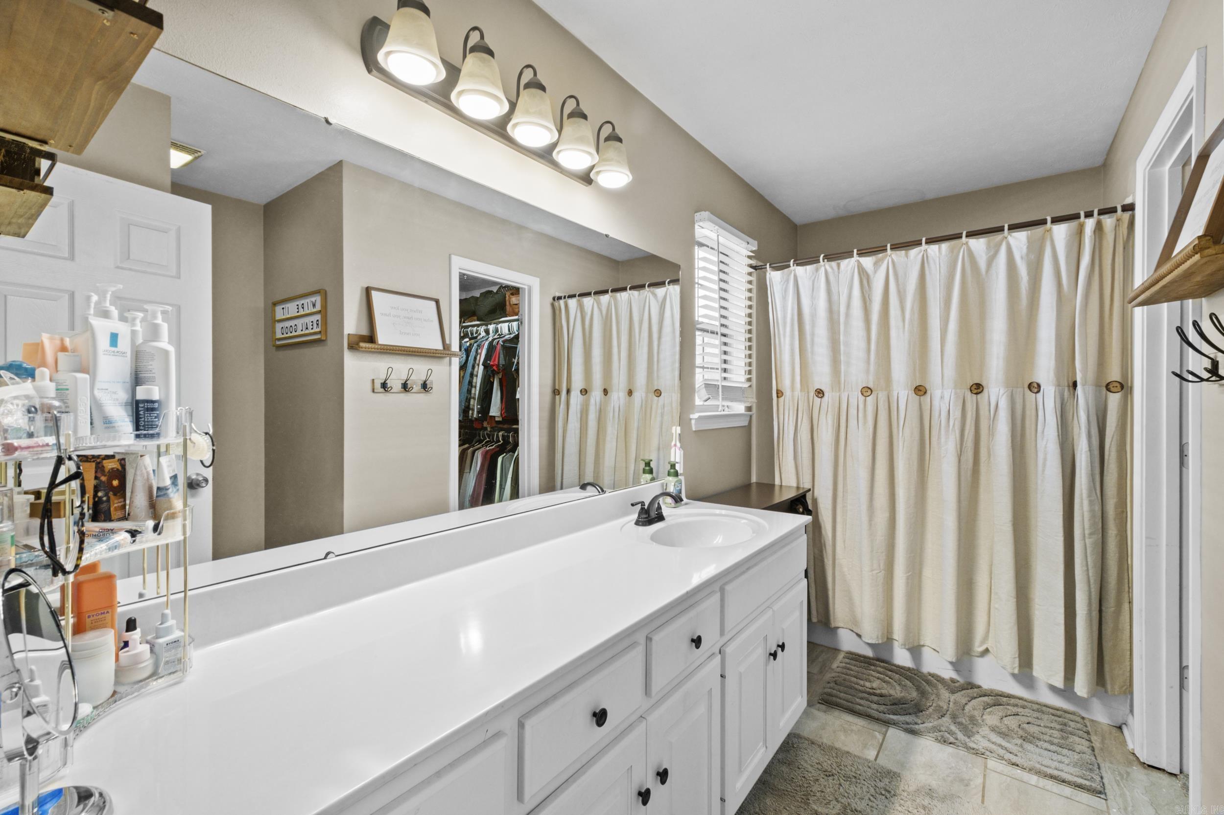 1304 Riverwood  Jacksonville, AR