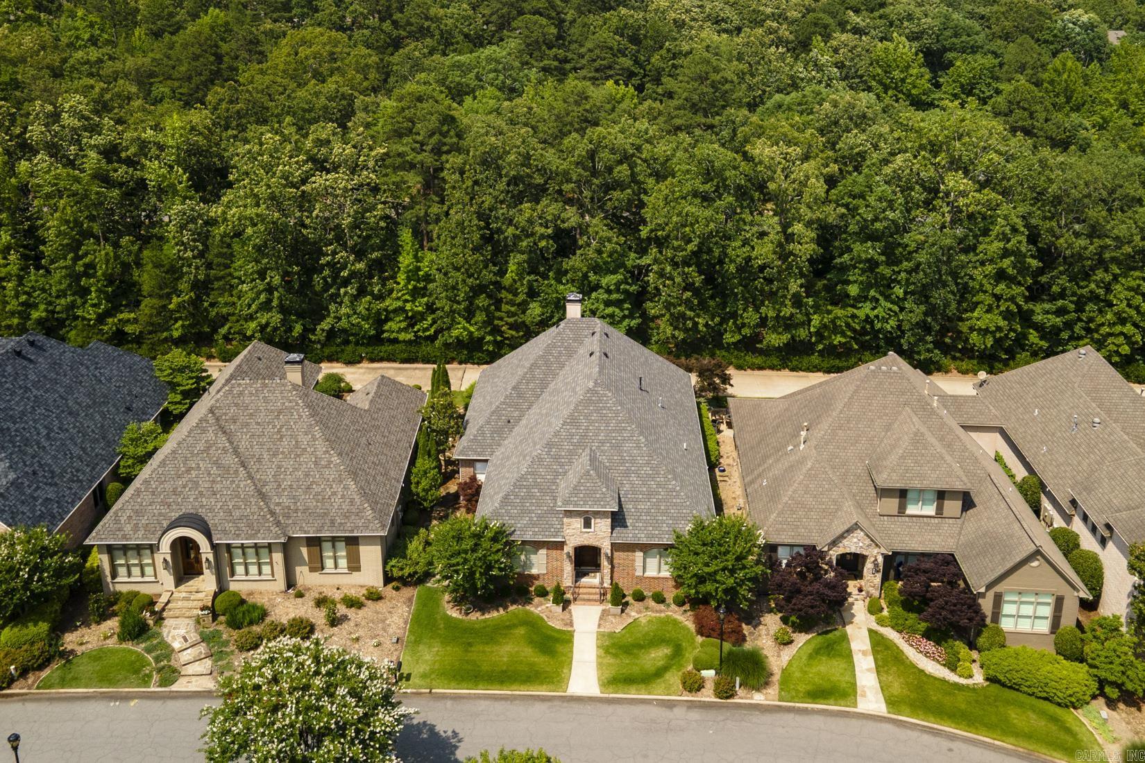 61 QUERCUS  Little Rock, AR