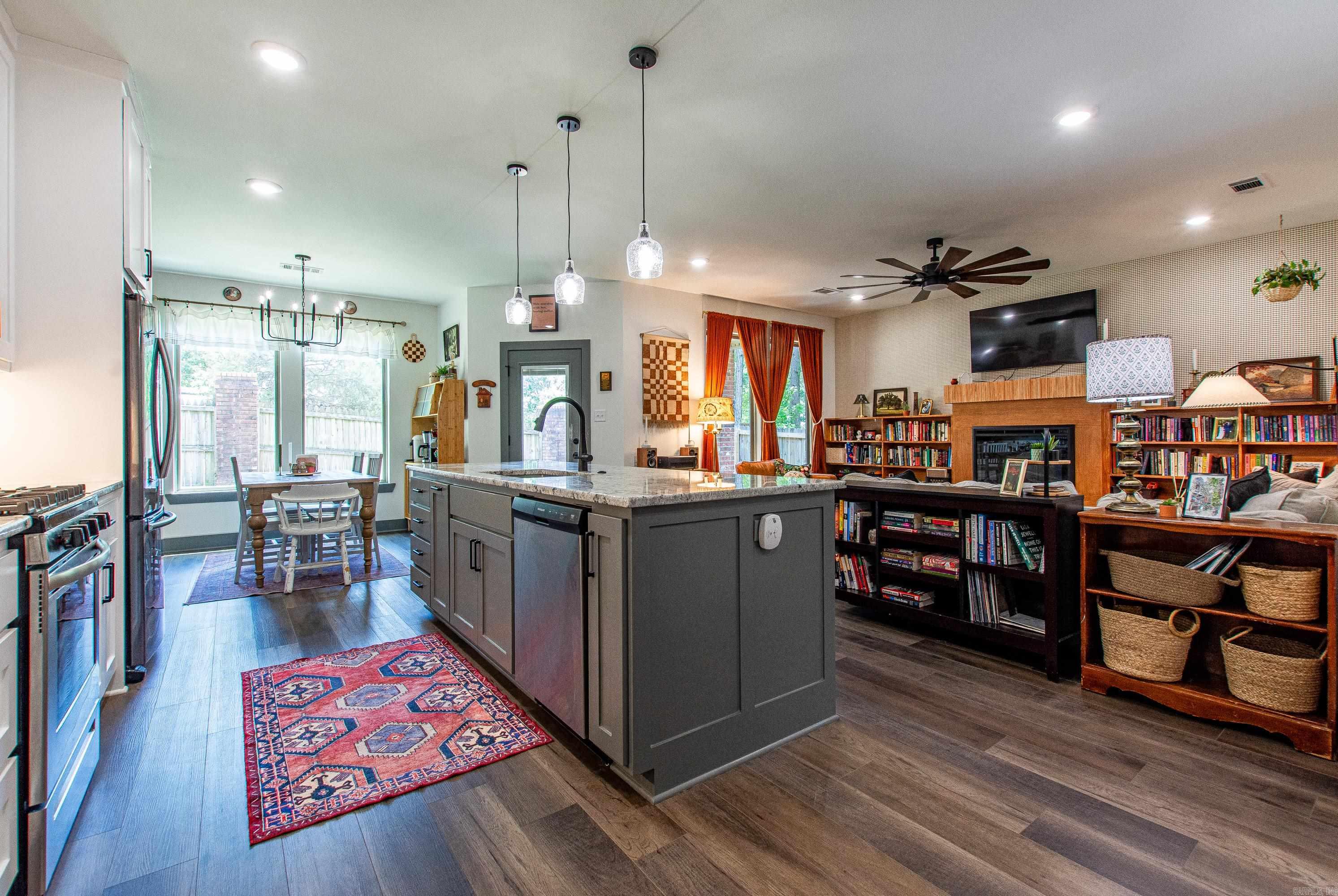 2691 Juniper  Benton, AR