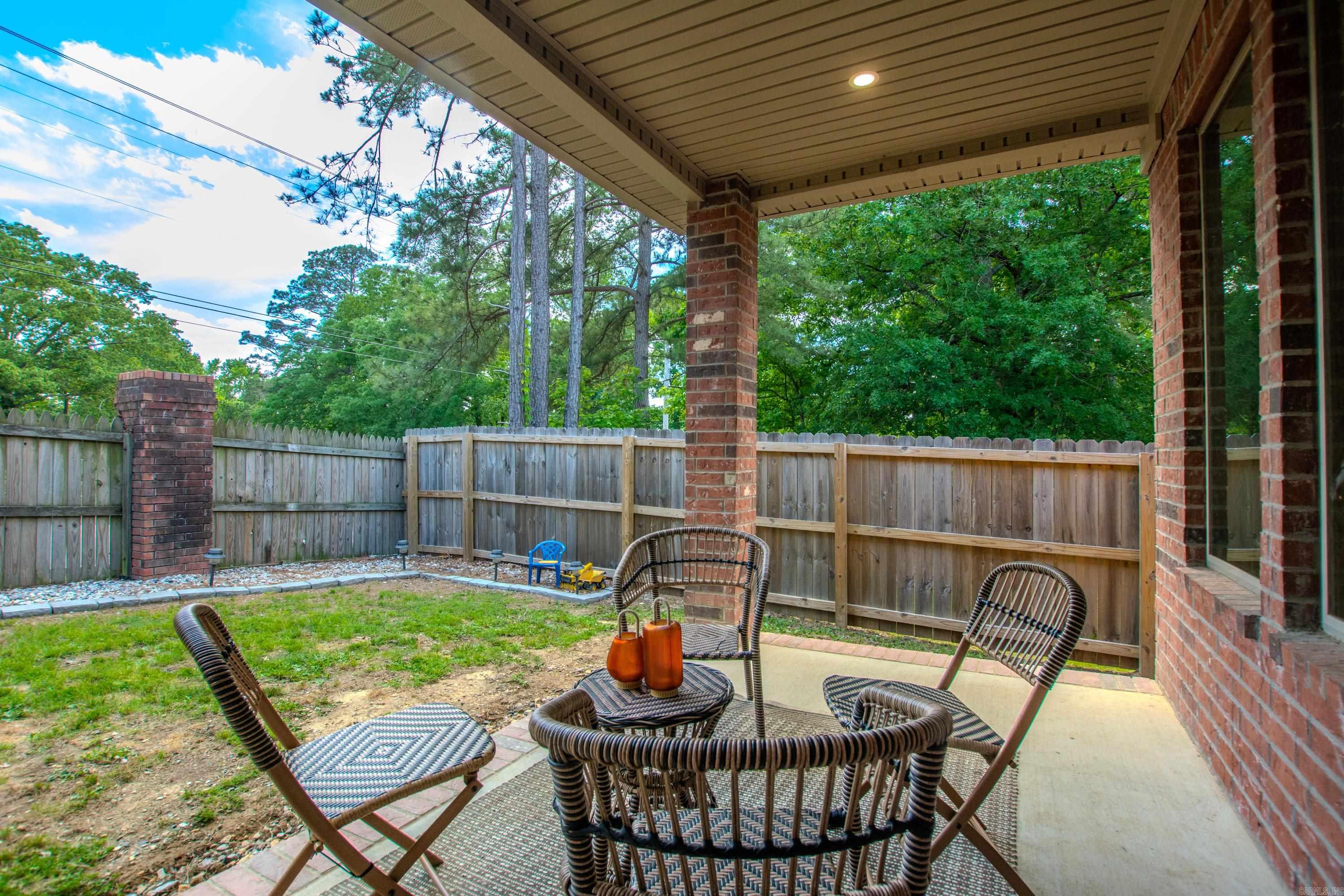 2691 Juniper  Benton, AR