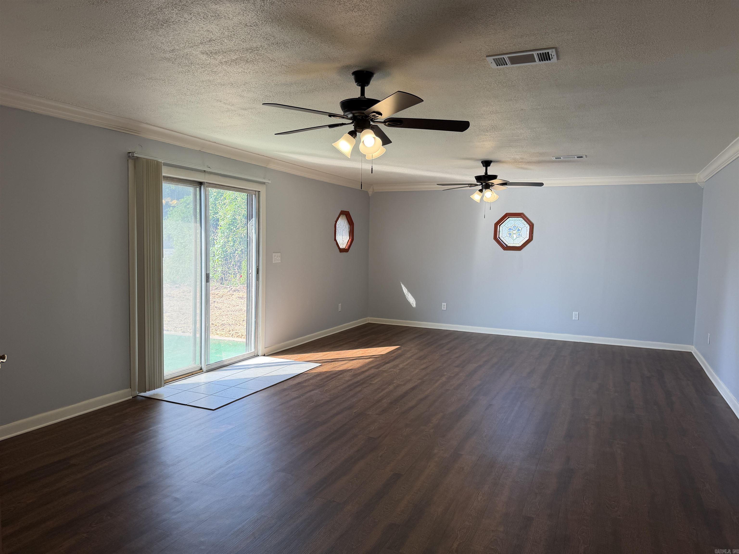 86 Lexington  White Hall, AR