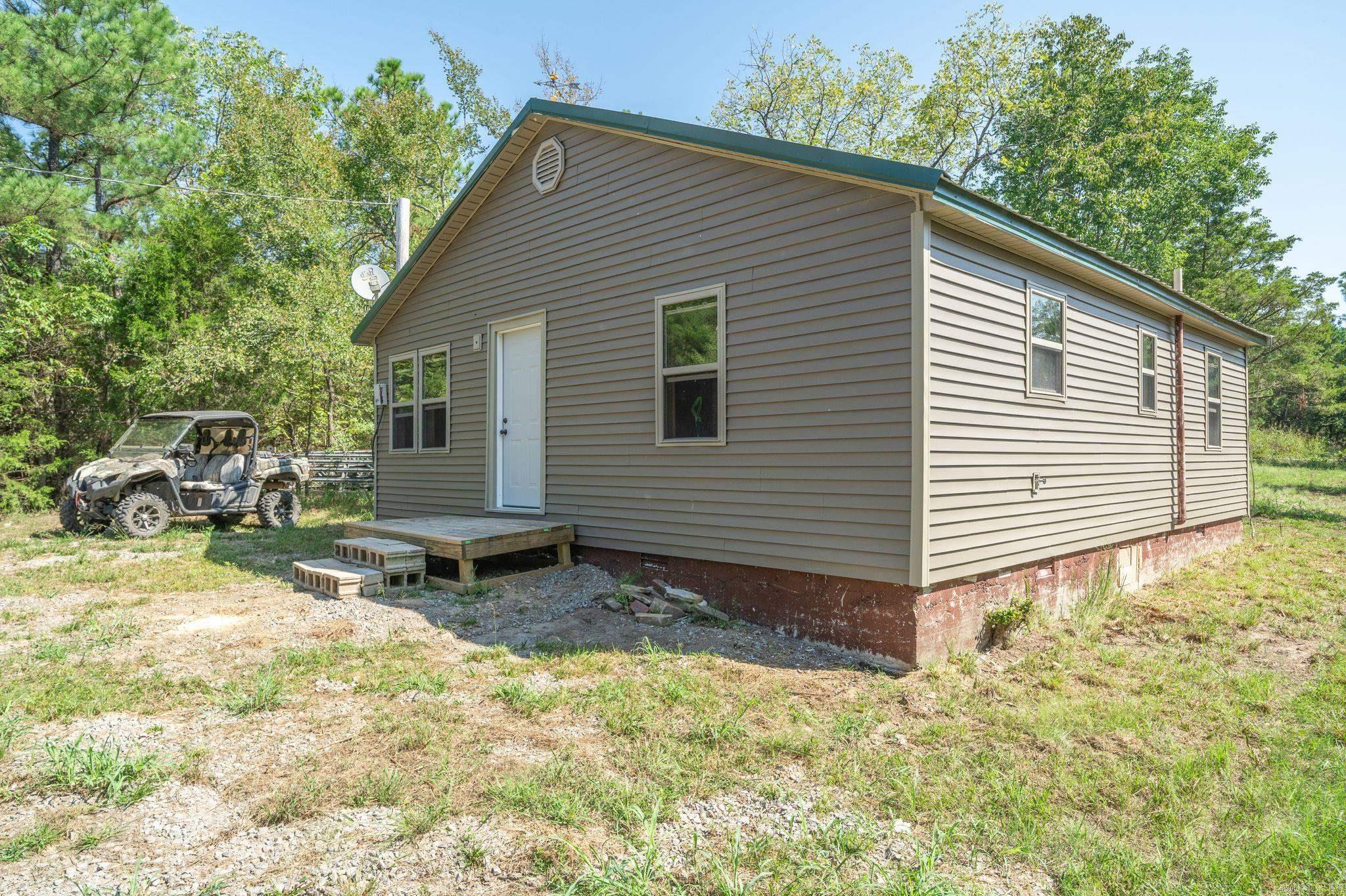 3024 Red Bench Rd  Paris, AR