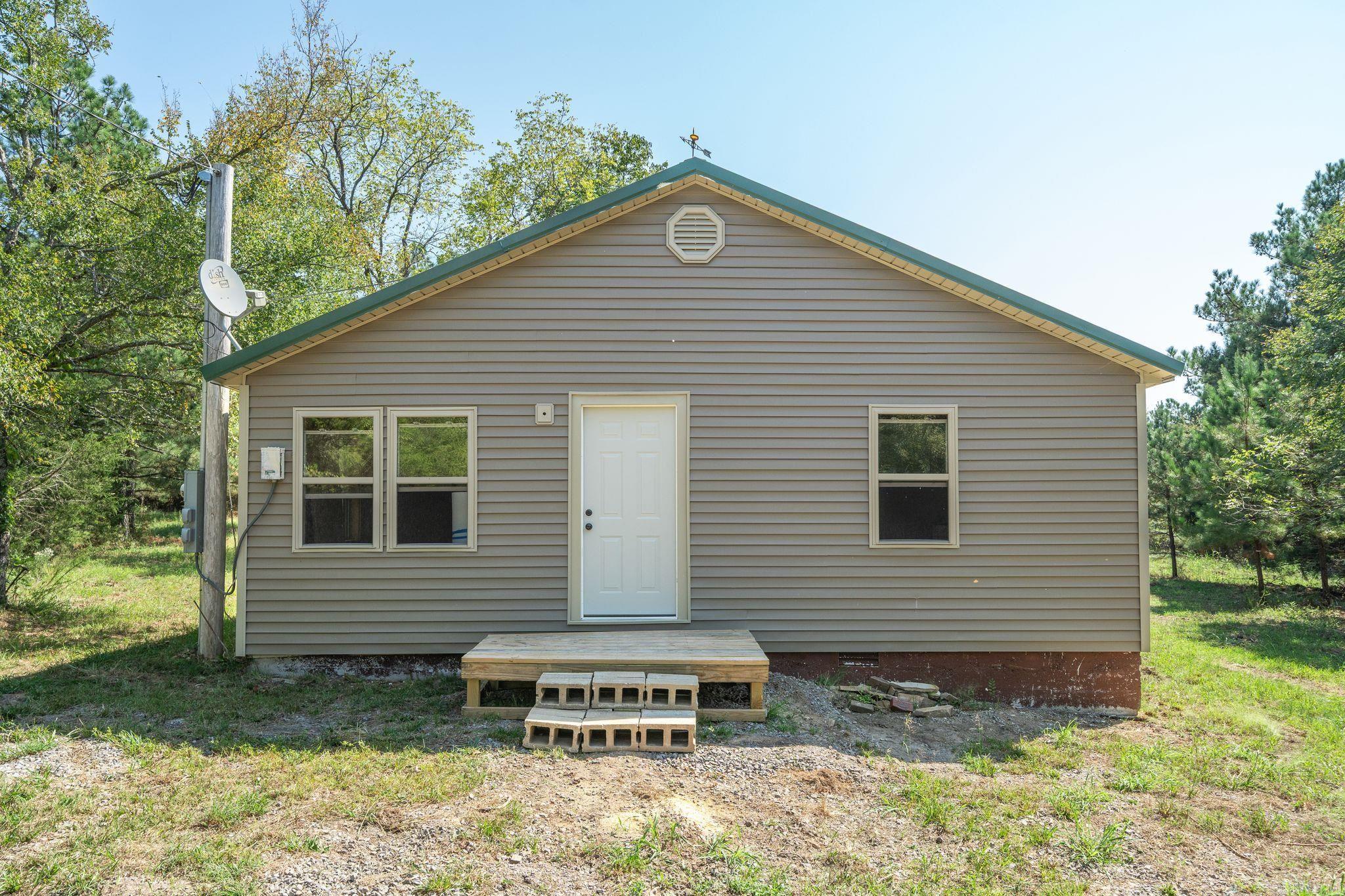 3024 Red Bench rd  Paris, AR