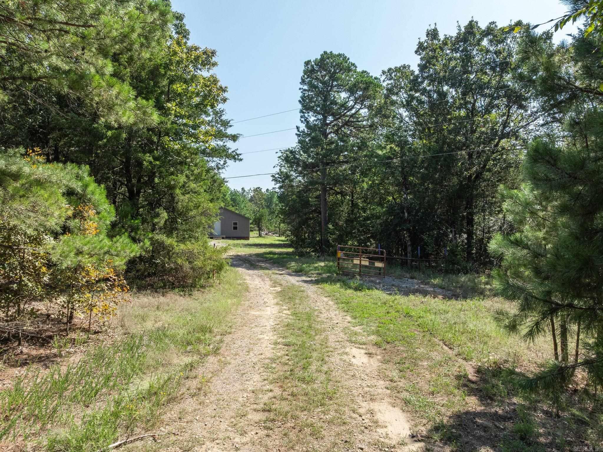 3024 Red Bench rd  Paris, AR