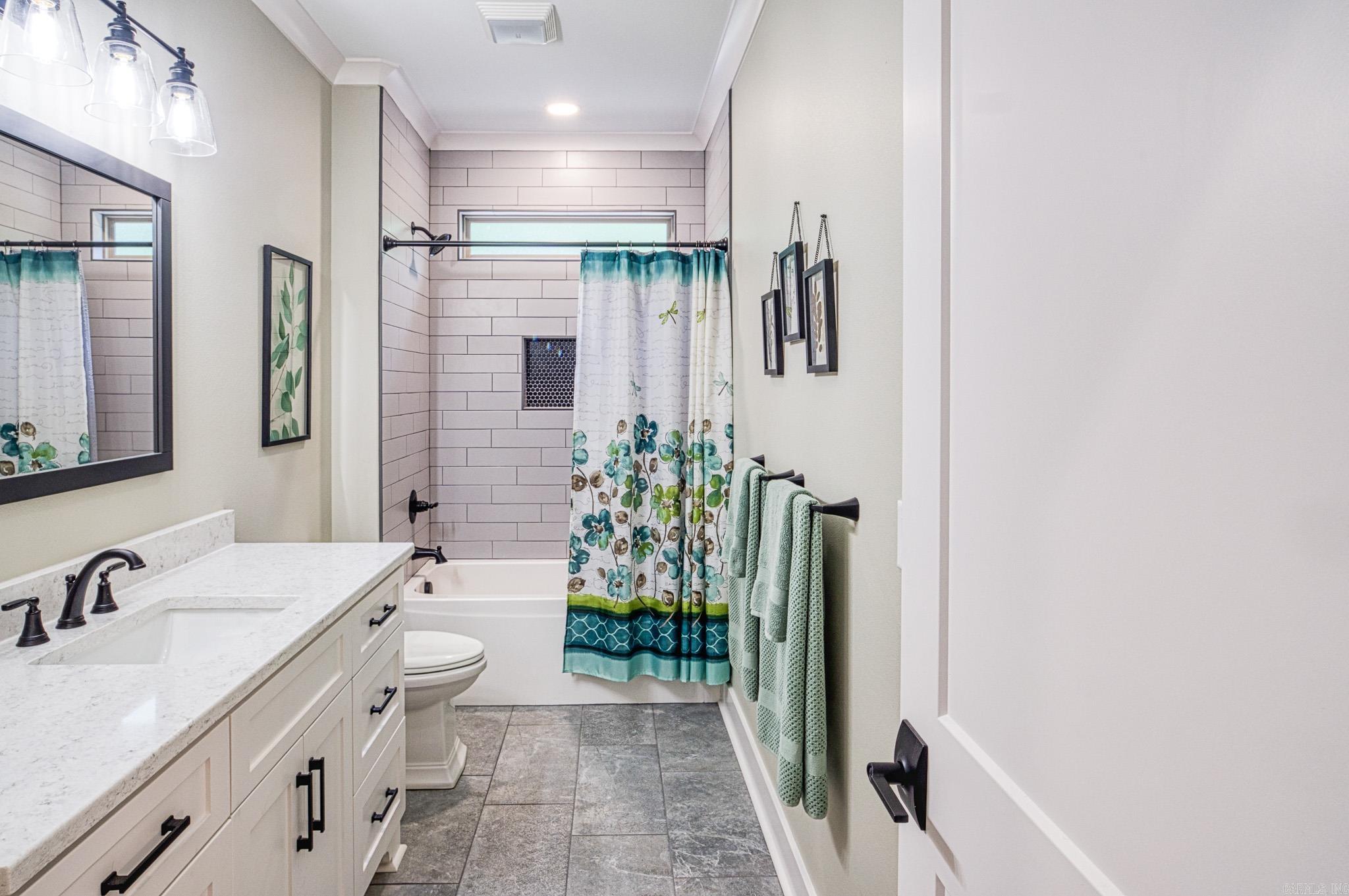 10 Piocha  Hot Springs Village, AR