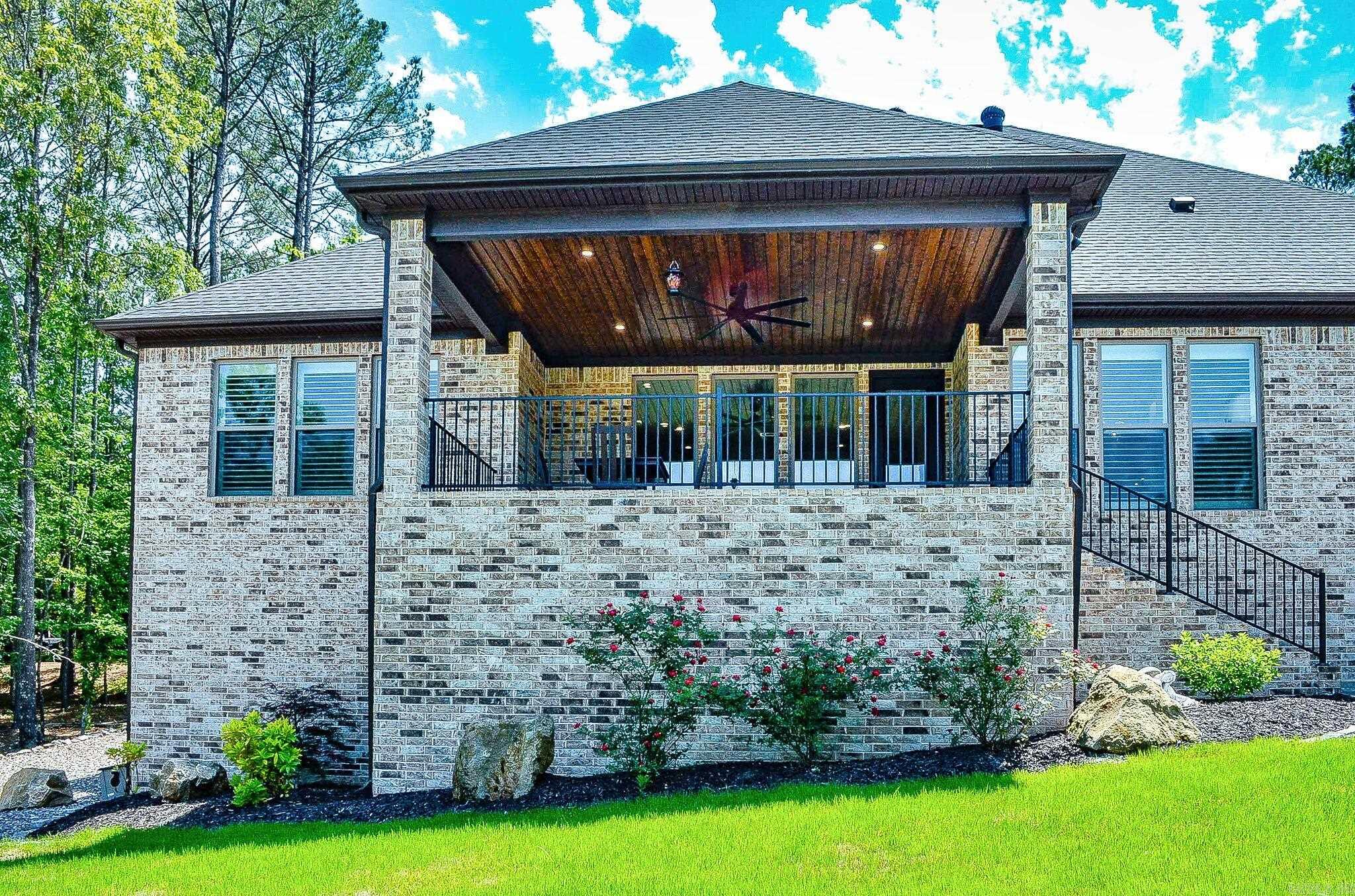 10 Piocha  Hot Springs Village, AR