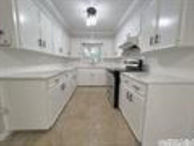 7301 W Markham  Little Rock, AR