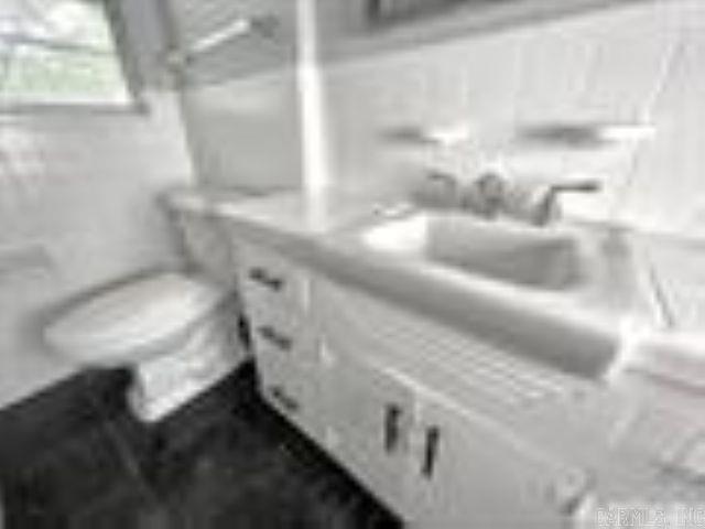 7301 W Markham  Little Rock, AR