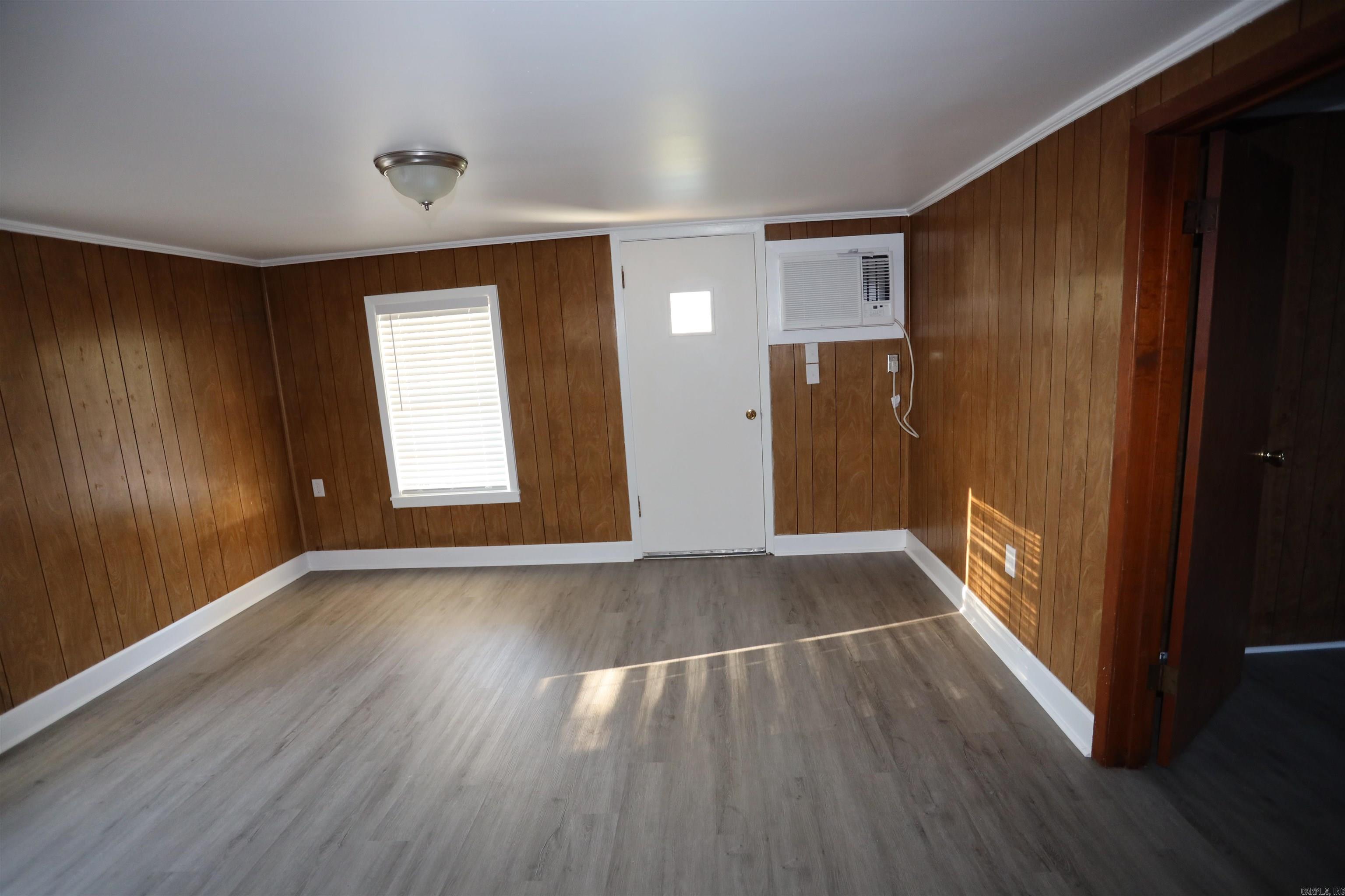 1702 W Pine  Warren, AR