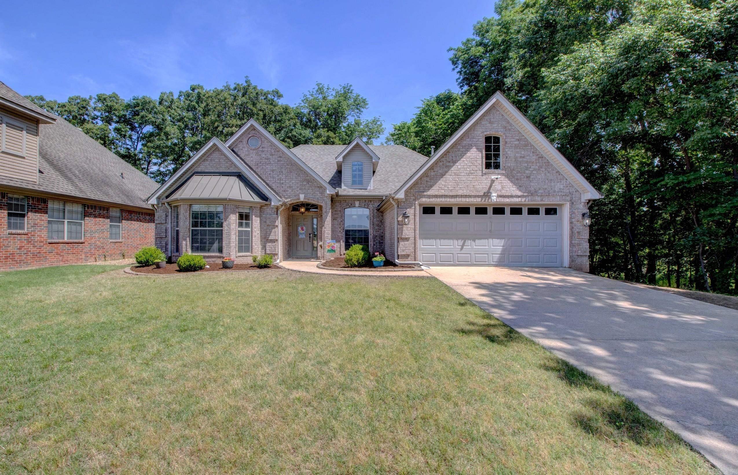 15 Michele  Maumelle, AR