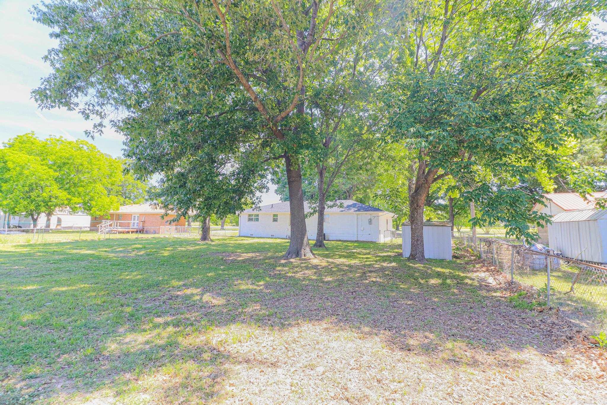 105 Wyatt  Bono, AR