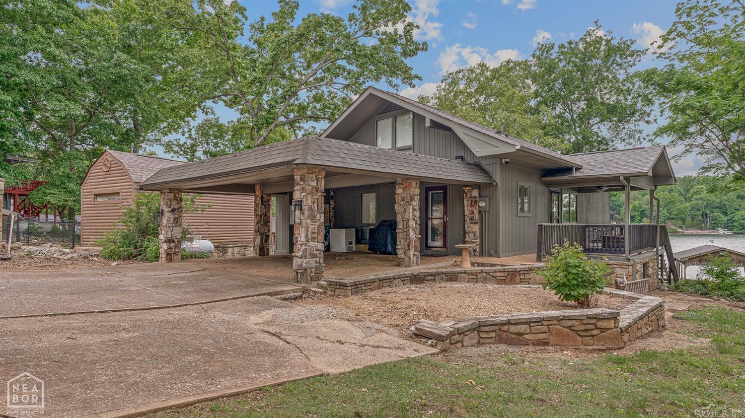 176 E Lakeshore Drive Cherokee Village, AR 72529