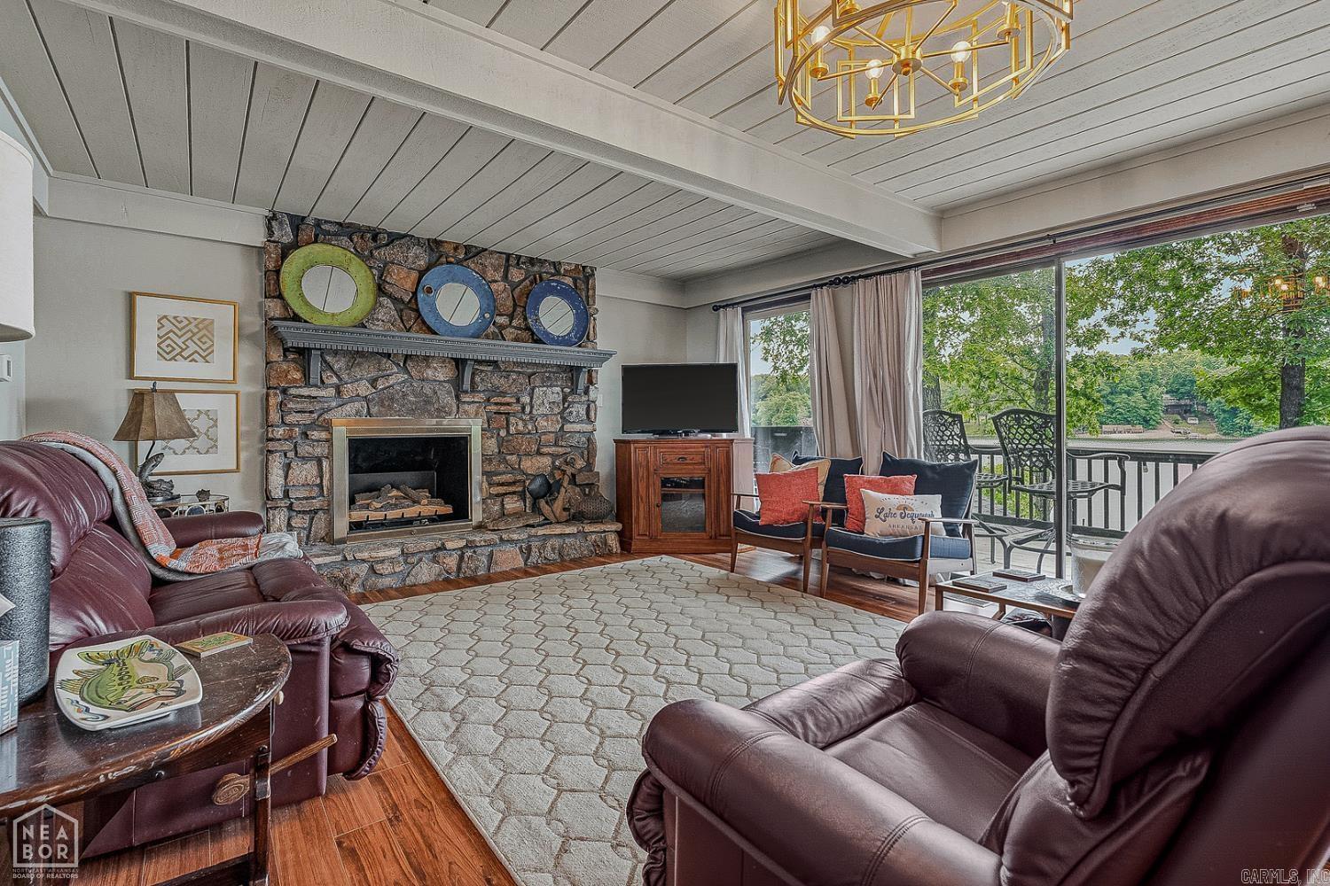 176 E Lakeshore Drive Cherokee Village, AR 72529