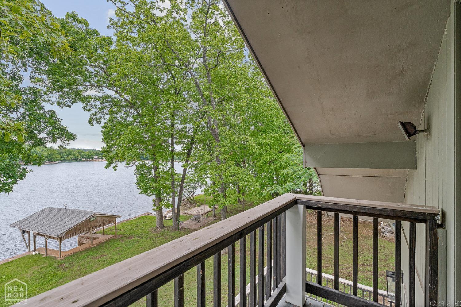 176 E Lakeshore Drive Cherokee Village, AR 72529