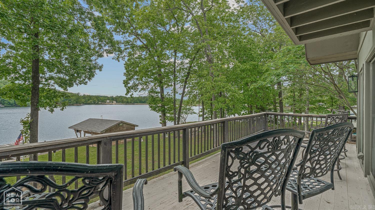 176 E Lakeshore Drive Cherokee Village, AR 72529