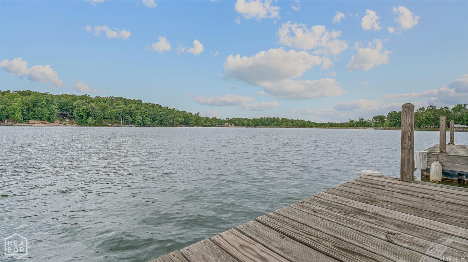 176 E Lakeshore Drive Cherokee Village, AR 72529