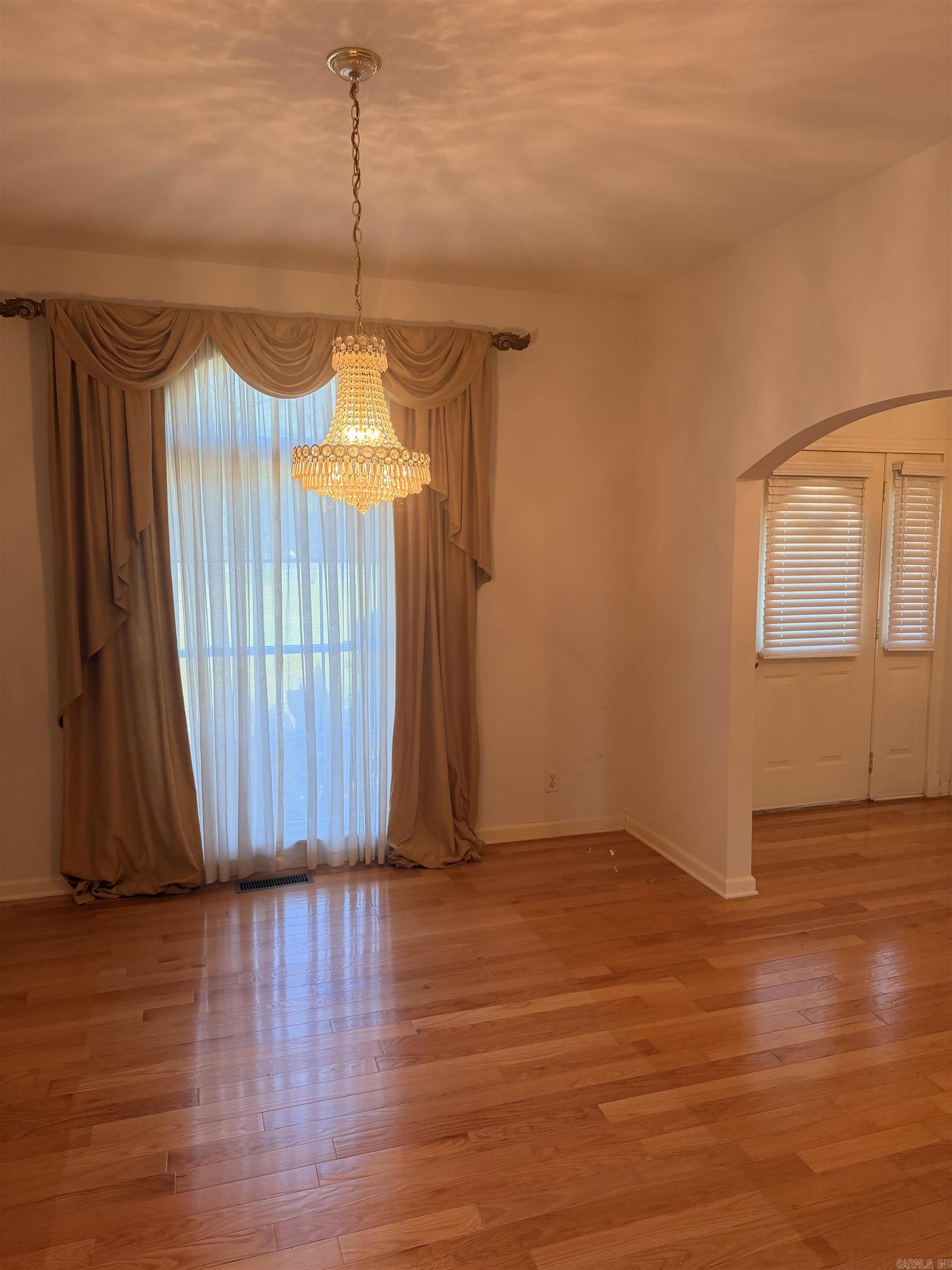 2960 Sunshine  Royal, AR