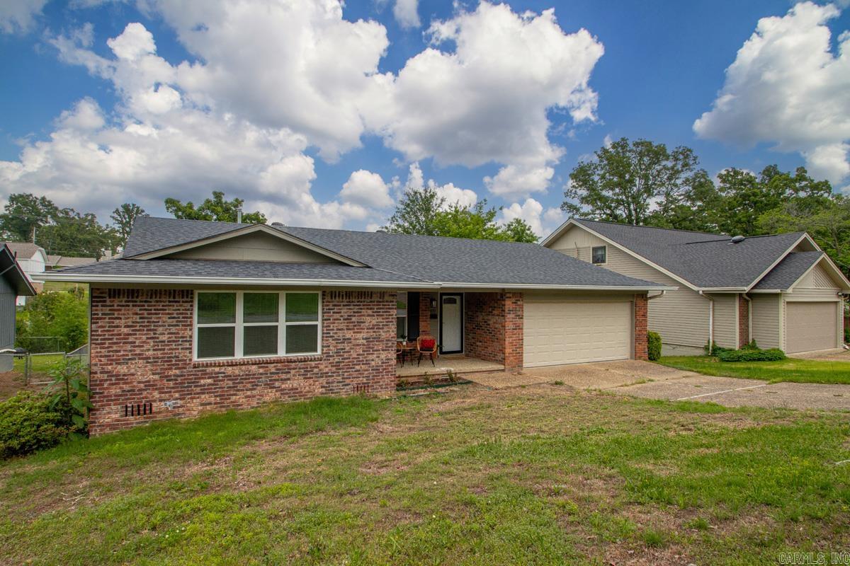 1809 Saratoga  North Little Rock, AR