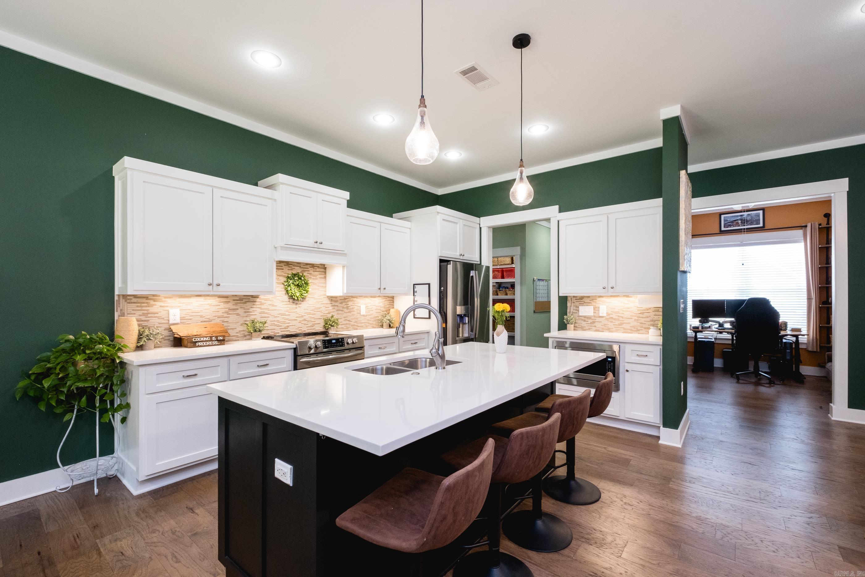 6096 Meridian  Alexander, AR