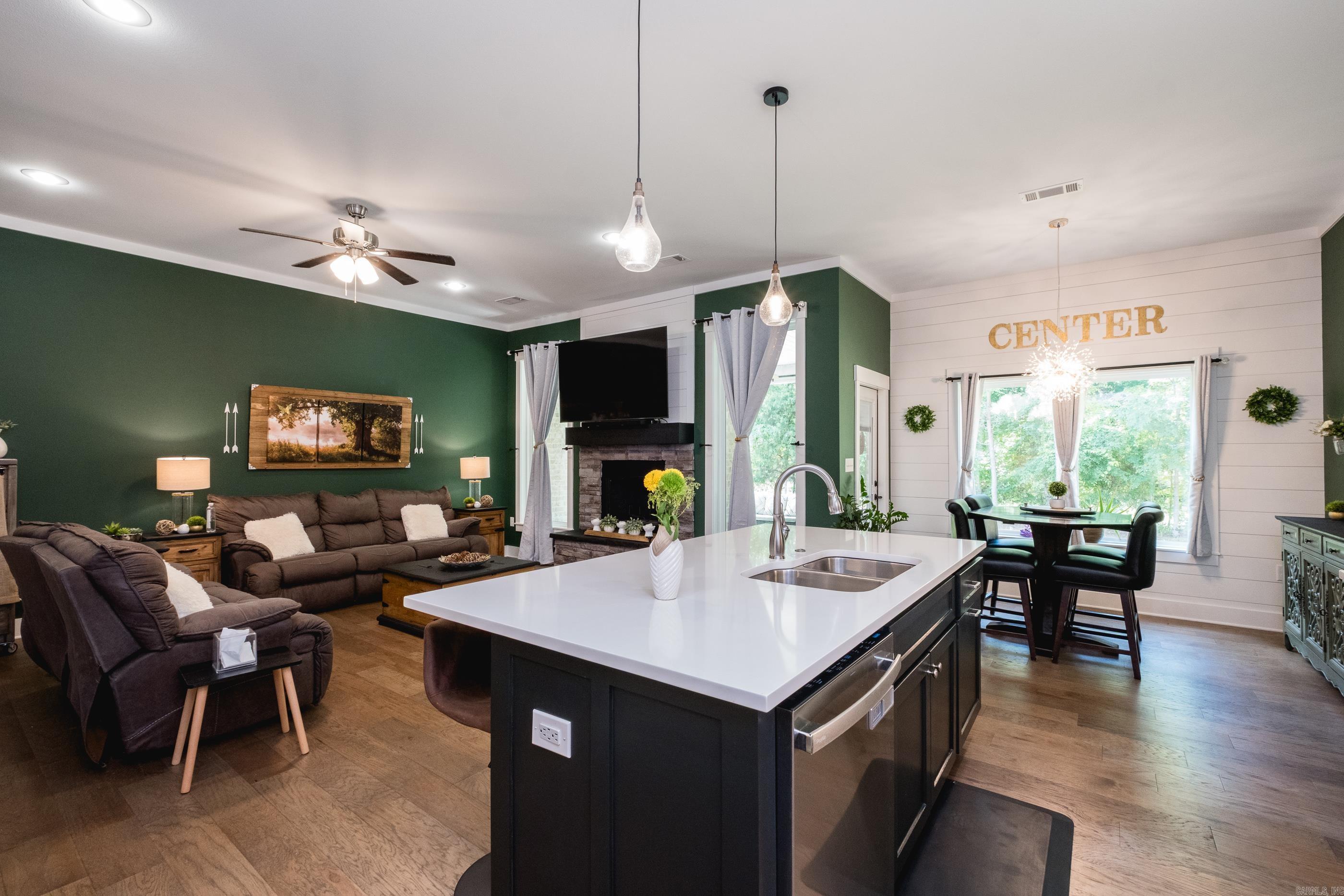 6096 Meridian  Alexander, AR