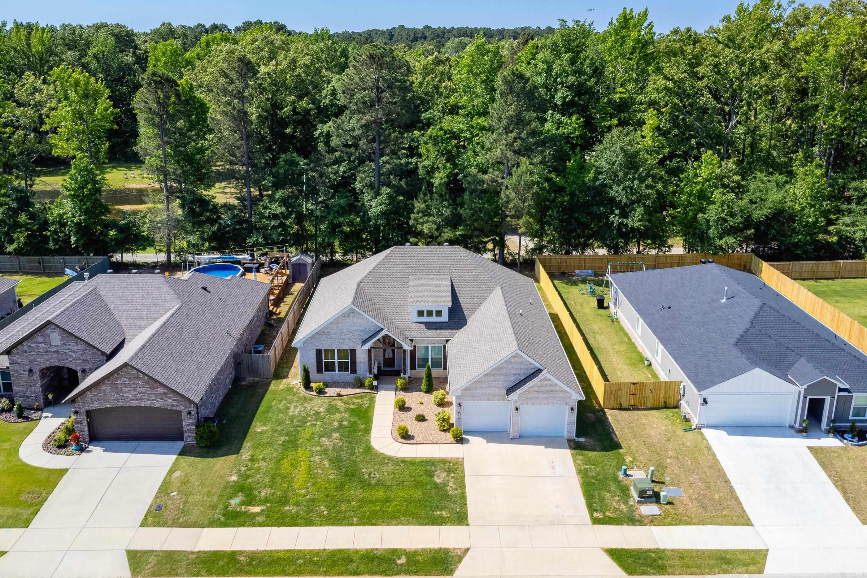 6096 Meridian  Alexander, AR