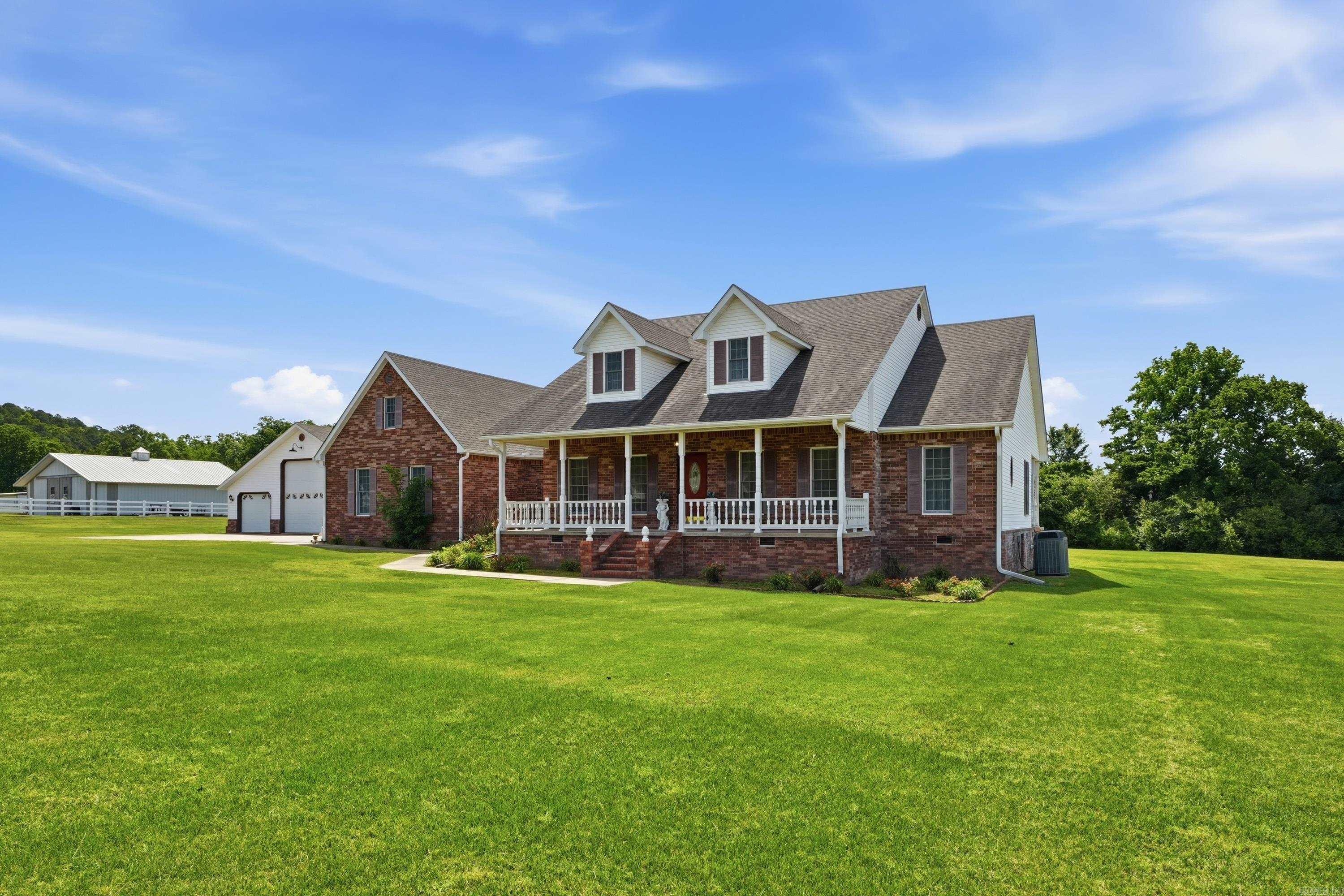 325 Cottage Creek Lane  Bee Branch, AR