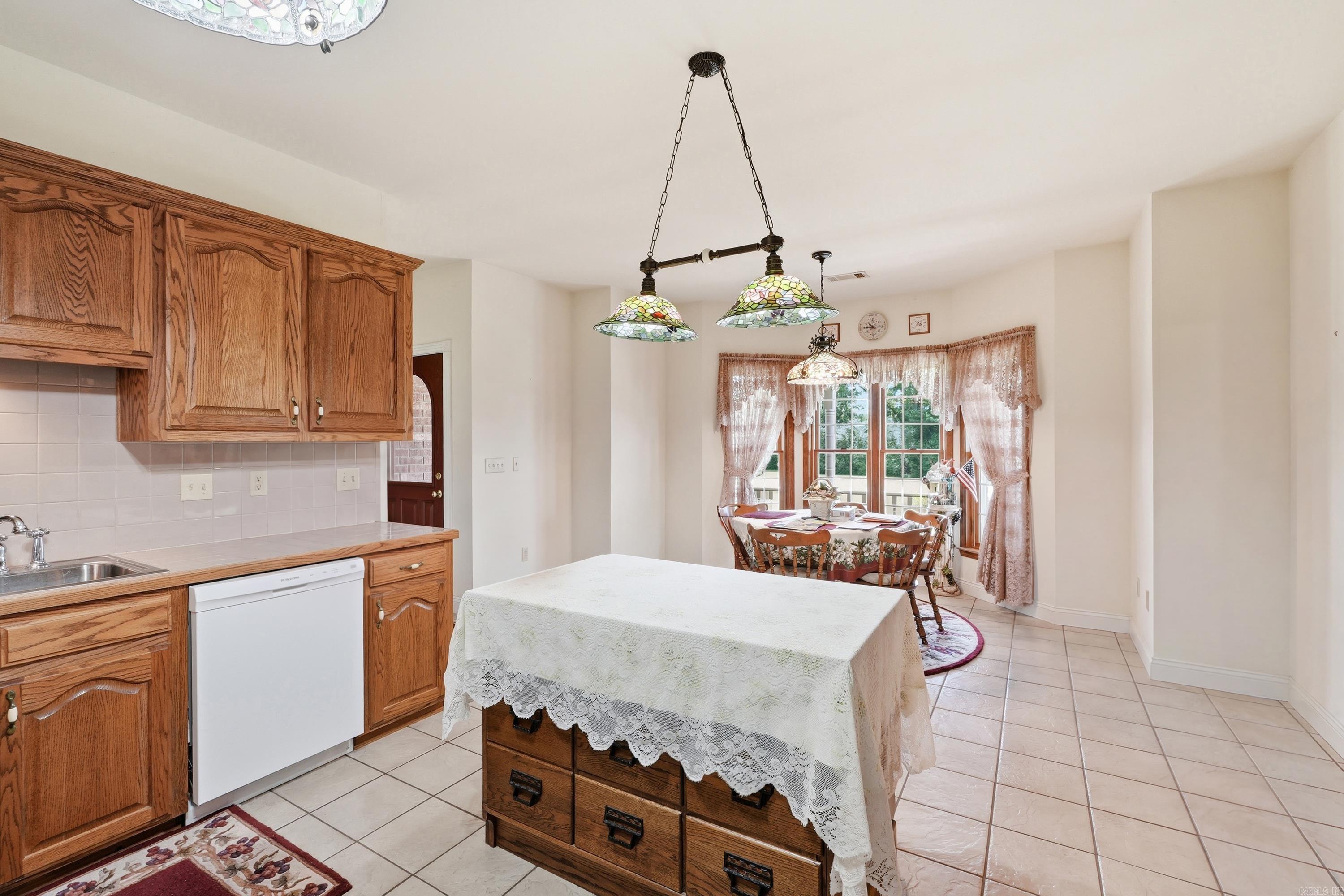 325 Cottage Creek Lane  Bee Branch, AR