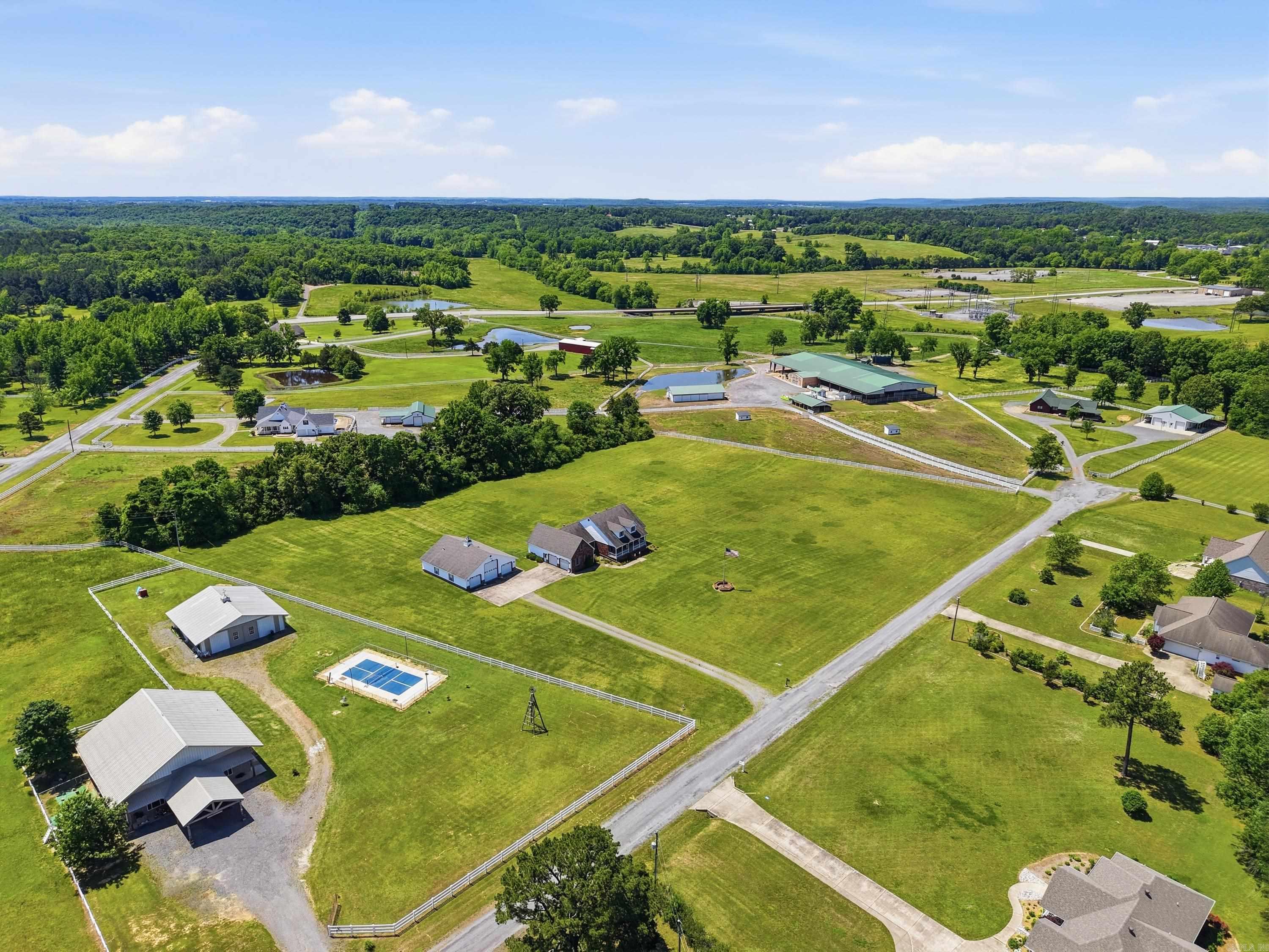325 Cottage Creek Lane  Bee Branch, AR