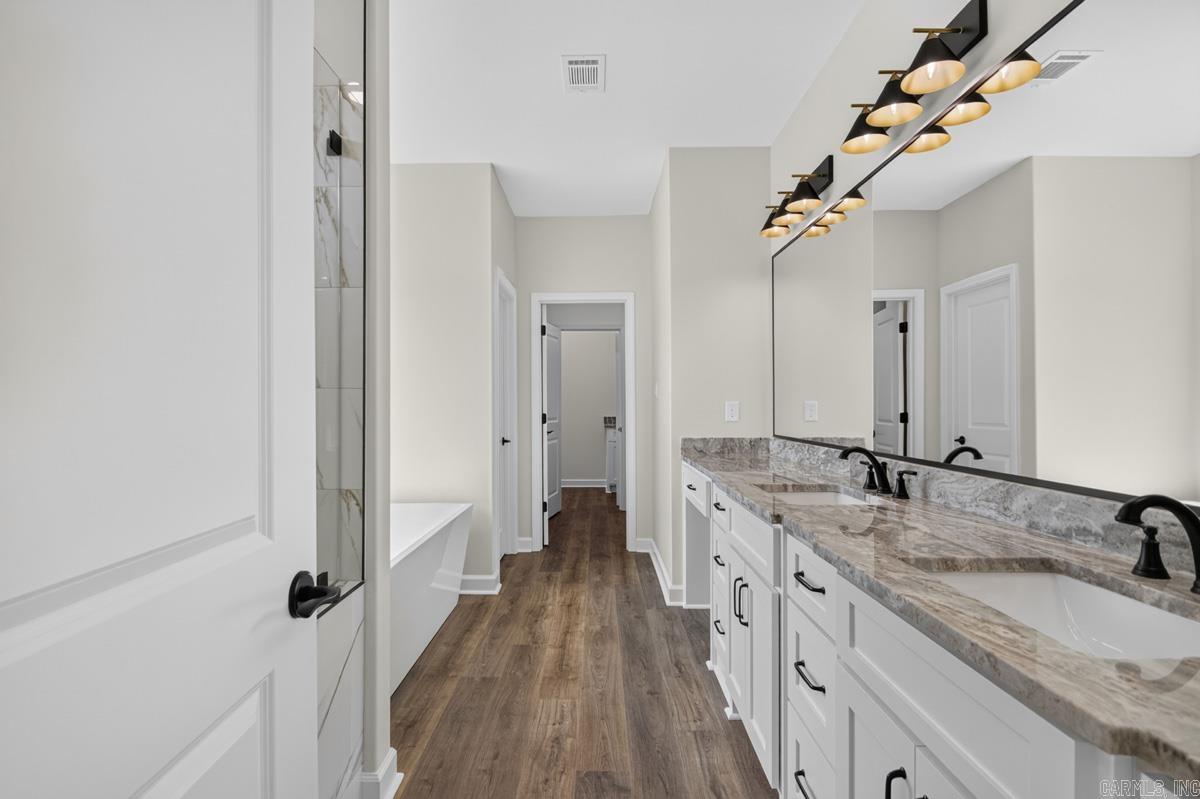 2116 Sable Oaks  Bryant, AR